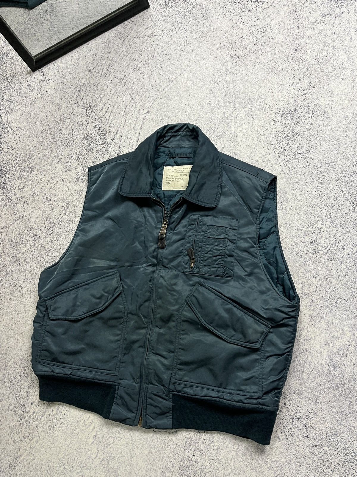 Japanese Brand × Vintage Vintage Military Vest Cold Weather Jacket Flyers CWU-36p Size US L / EU 52-54 / 3 - 6 Thumbnail