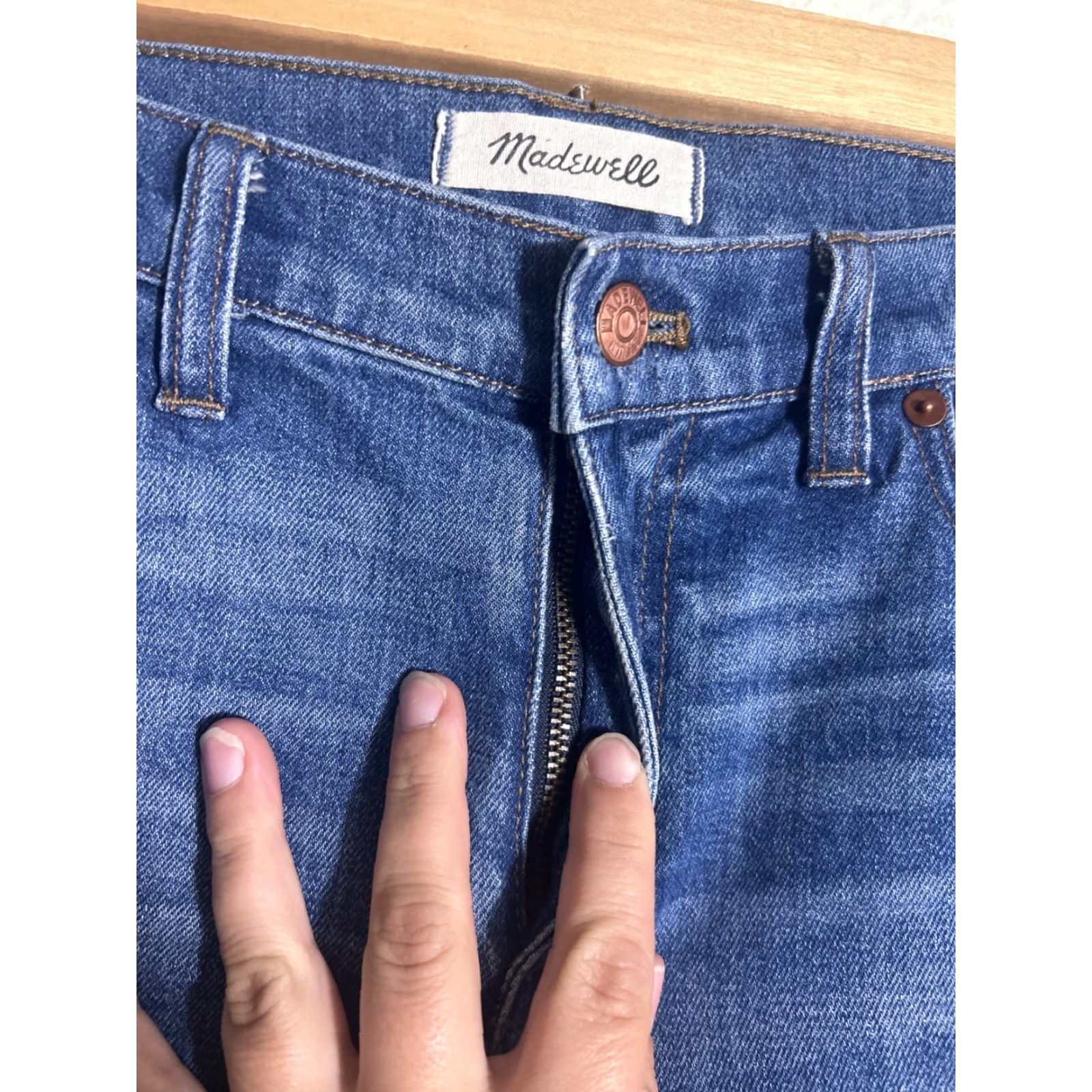 Madewell VINTAGE Madewell Slim Boy Jean Women Jeans Medium Blue 32x31 Size 32 Slim Fit Boyfriend style Womens Size 30" / US 8 / IT 44 - 6 Thumbnail