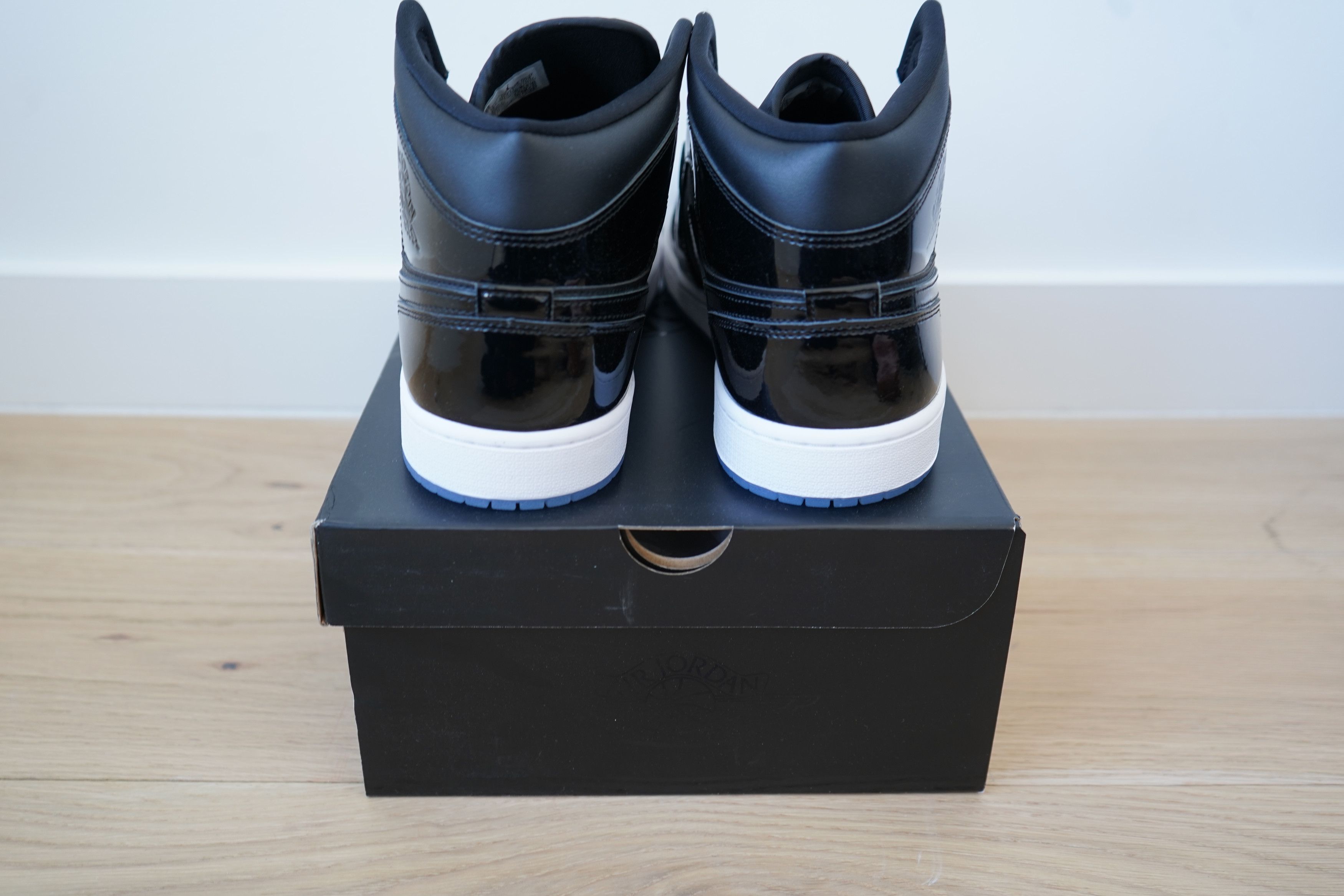 Jordan Brand Air Jordan 1 Mid SE "Space Jam" Size US 14 / EU 47 - 4 Thumbnail