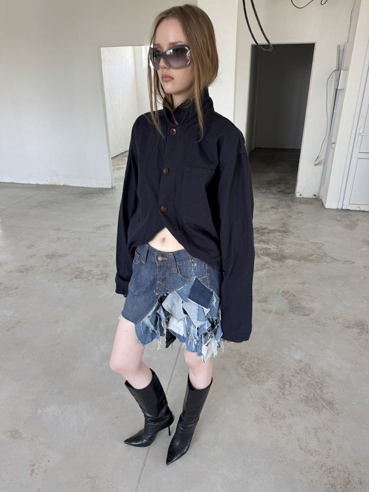 Vintage Vintage denim skirt Avantgarde Size 27" / US 4 / IT 40 - 7 Thumbnail