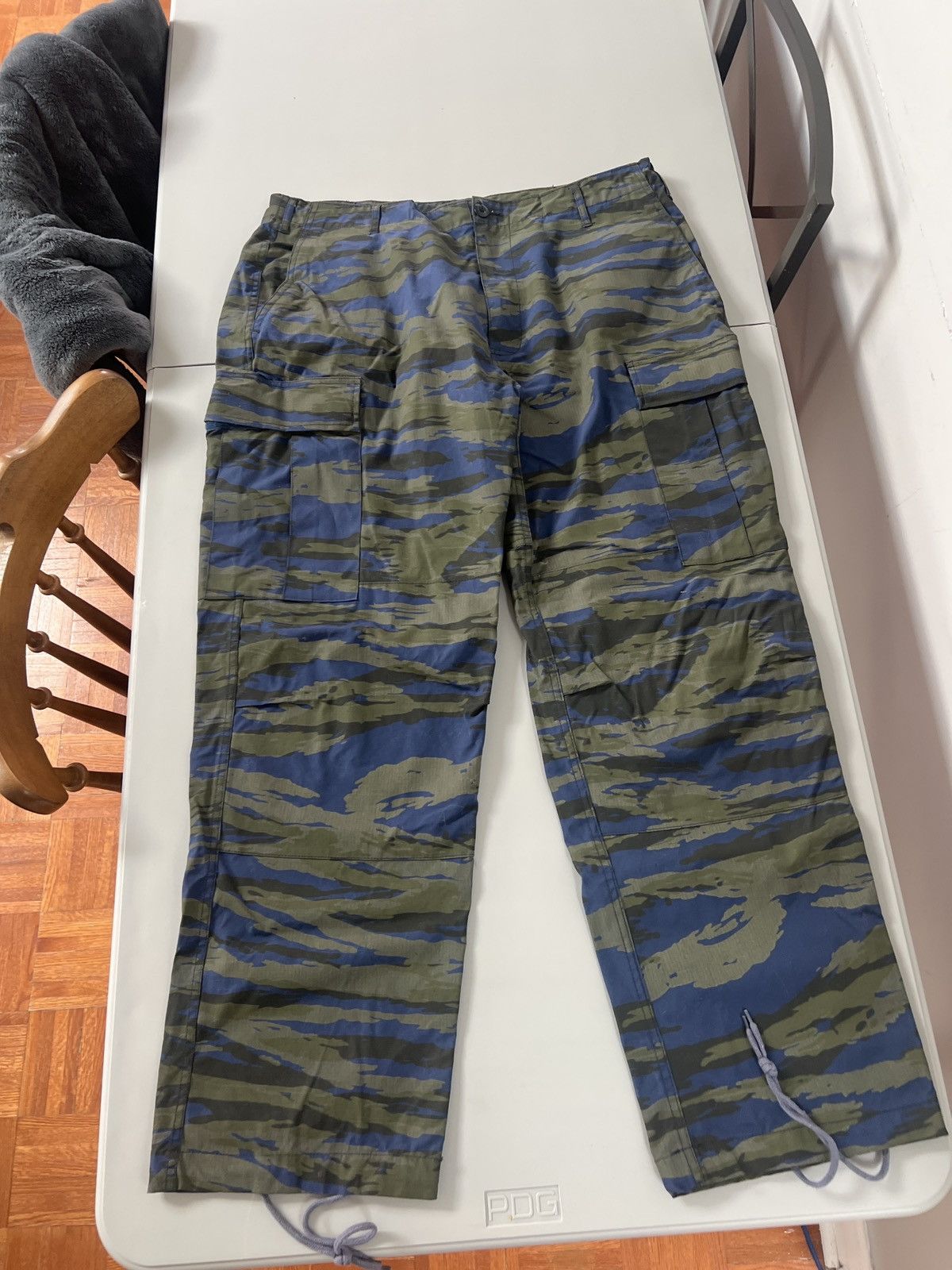 Generic Surplus green air force cargos Size US 38 / EU 54 - 4 Thumbnail