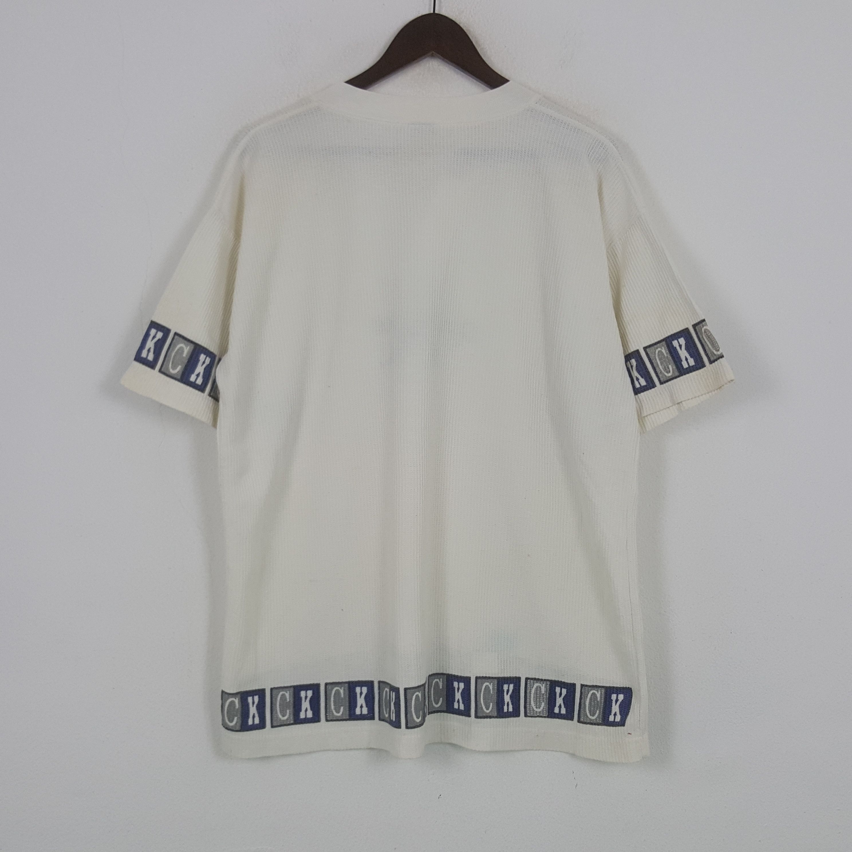 Calvin Klein Vintage Calvin Klein Big Logo Tshirr Size US XL / EU 56 / 4 - 3 Thumbnail