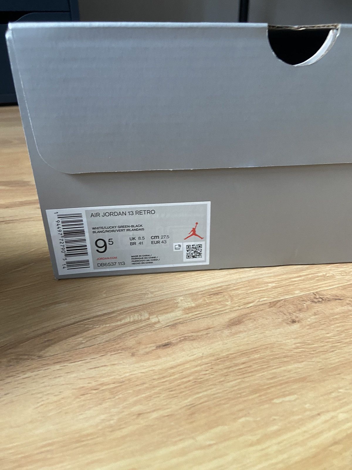 Nike Air Jordan 13 Lucky Green 2020 Size US 9.5 / EU 42-43 - 8 Thumbnail
