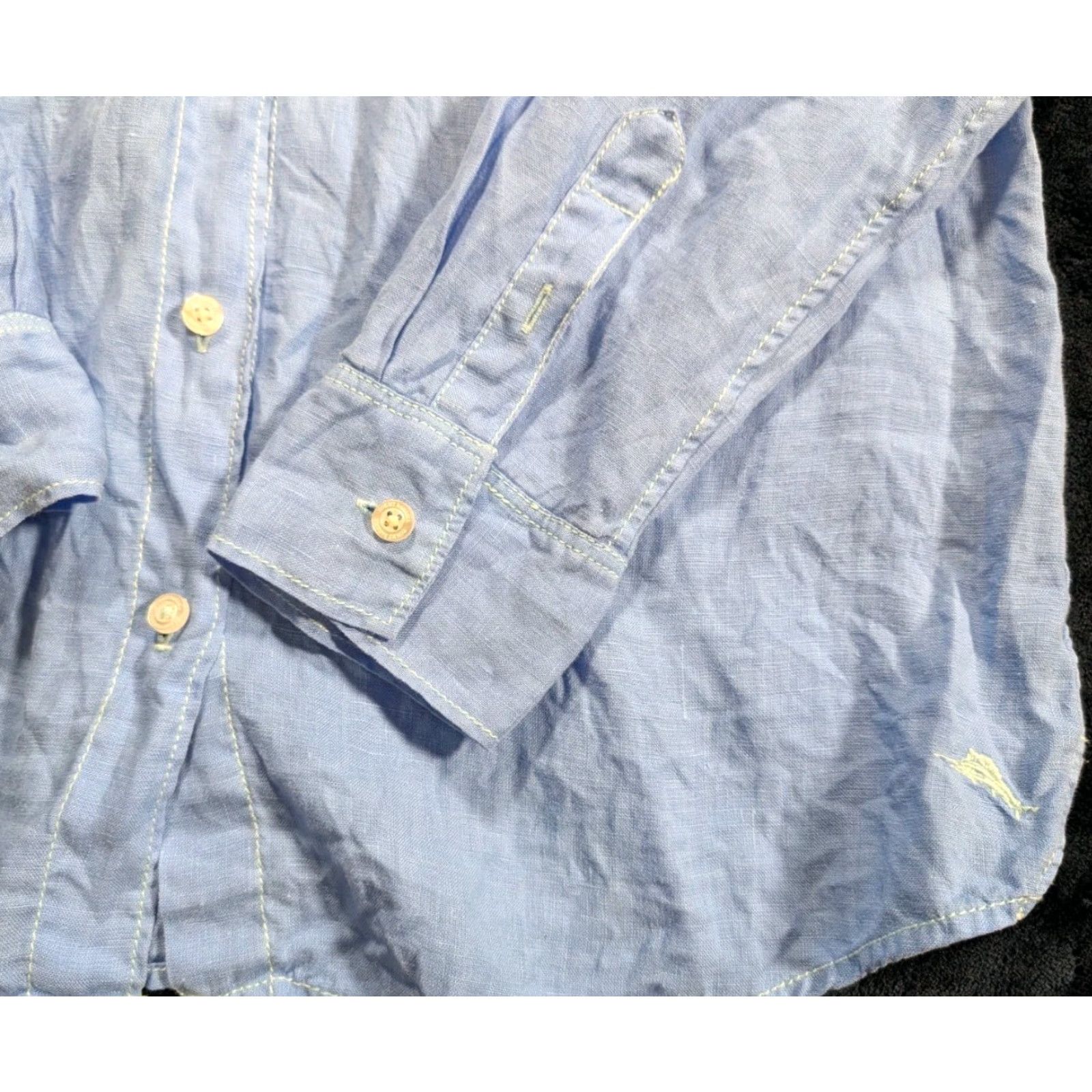 Tommy Bahama Tommy Bahama Shirt Womens Medium Blue Beachy 100% Linen Ombre Two Palms Dip-Dye Long Sleeve Collared Button Blouse Leather? Size M / US 6-8 / IT 42-44 - 6 Thumbnail