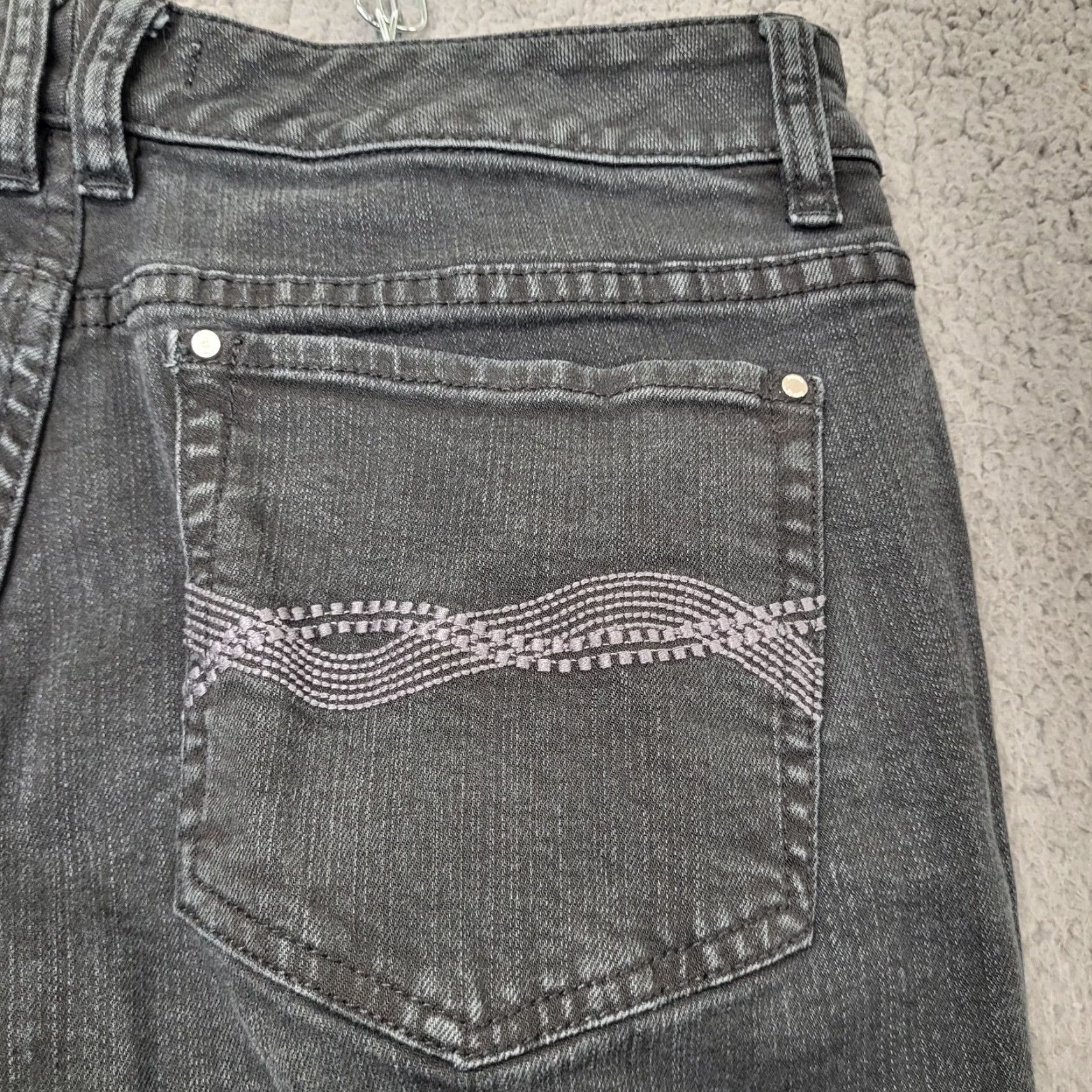 White House Black Market White House Black Market Jeans Women's Size 8R Black Bootcut Flare Love Life ❤️ Jeans Women Bootcut Black 8R Regular Fit 5-Pocket Denim Spandex Cotton Size 30" / US 8 / IT 44 - 4 Thumbnail