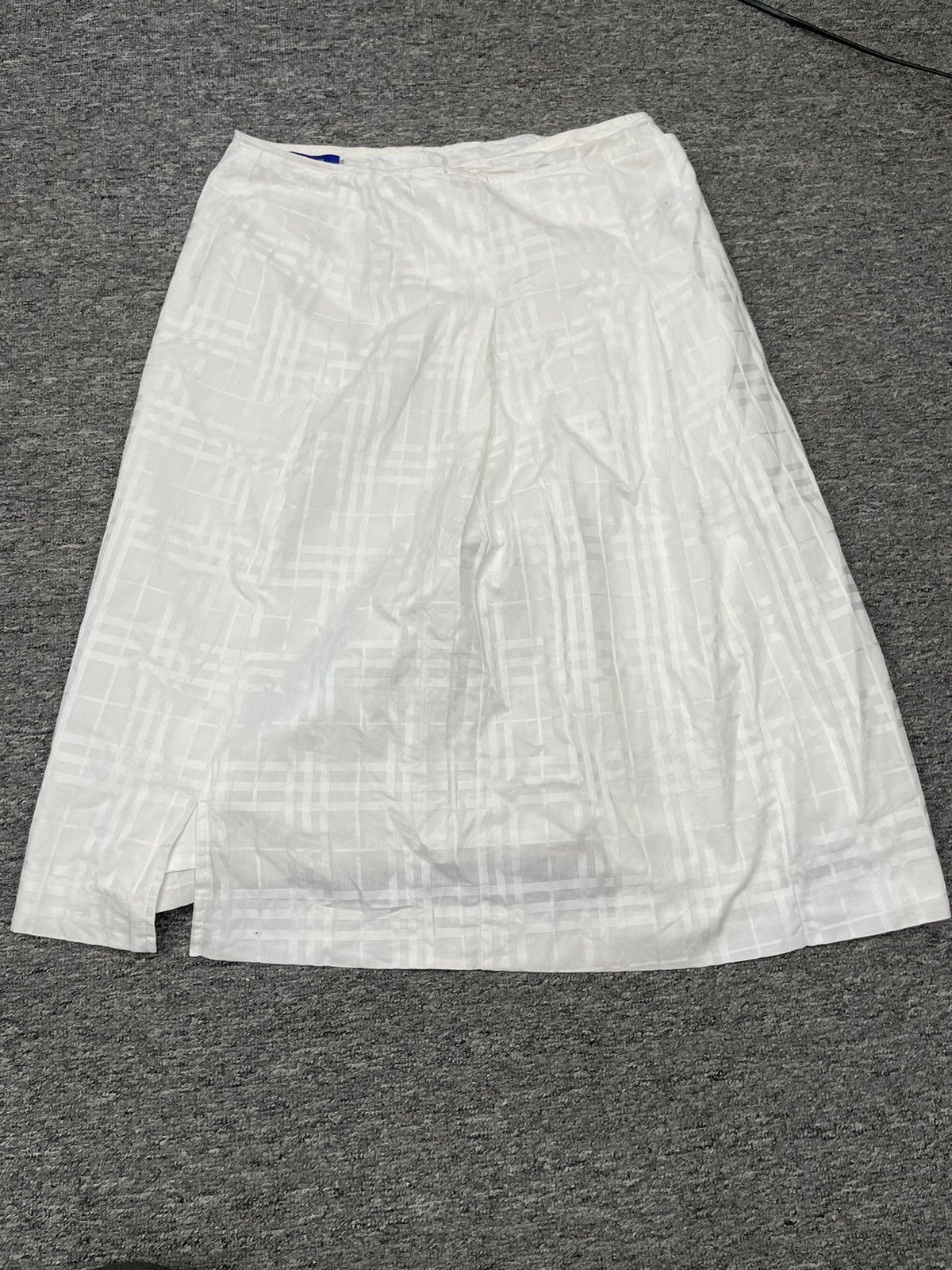 Burberry × Vintage Vintage burberry skirt nova check plaid women size 38 Size 27" / US 4 / IT 40 - 8 Thumbnail