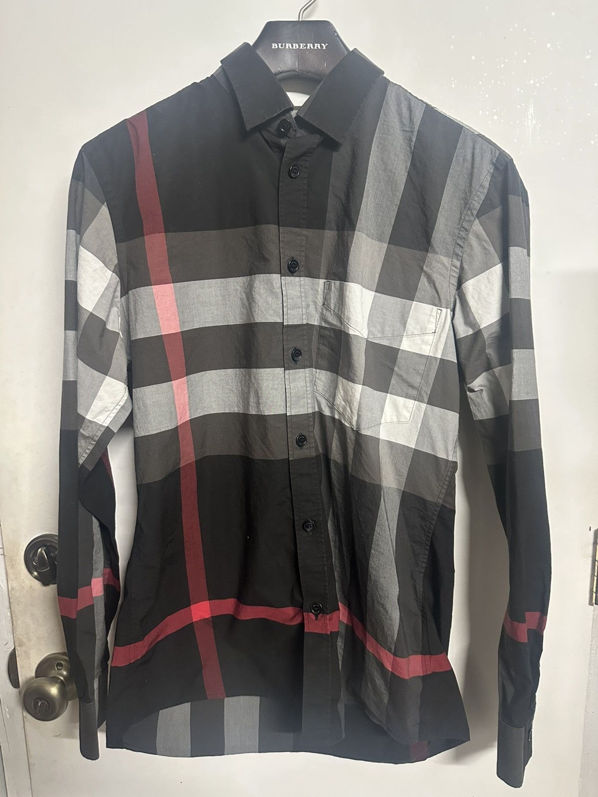 Burberry Men’s Summerton Check Button Down Size US M / EU 48-50 / 2 - 1 Thumbnail