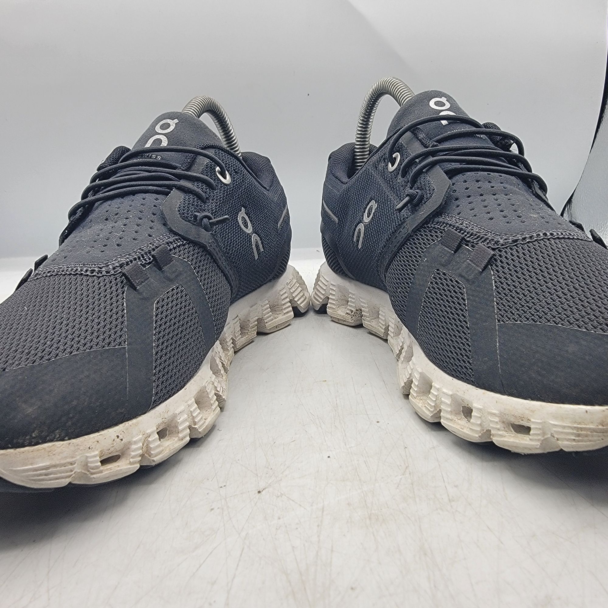 On On Cloud 5 Womens 7.5 Black Running Shoes Athletic Causal Co Size US 7.5 / IT 37.5 - 2 Thumbnail