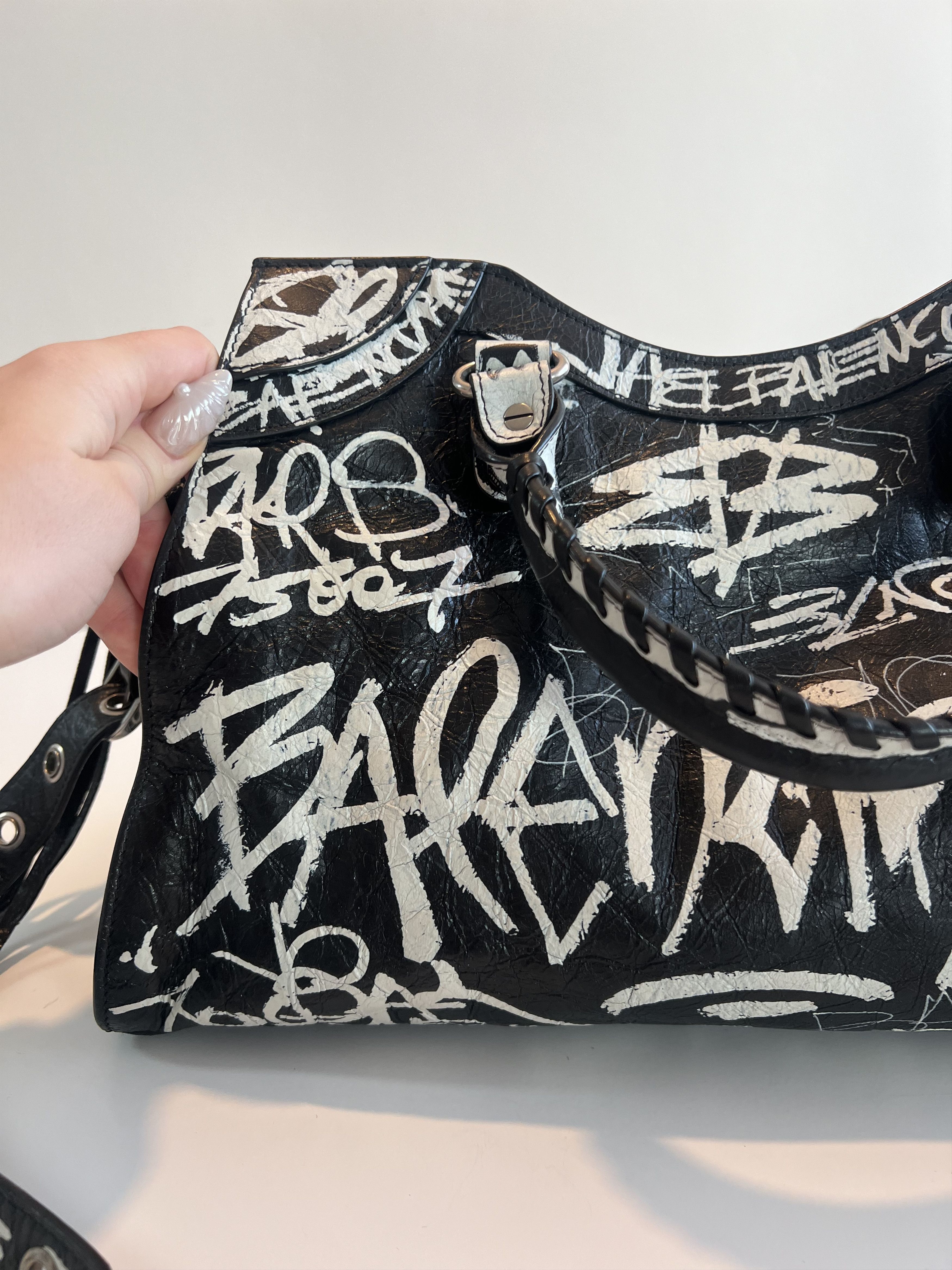 Balenciaga Neo Cagole City leather crossbody bag Size ONE SIZE - 21 Thumbnail