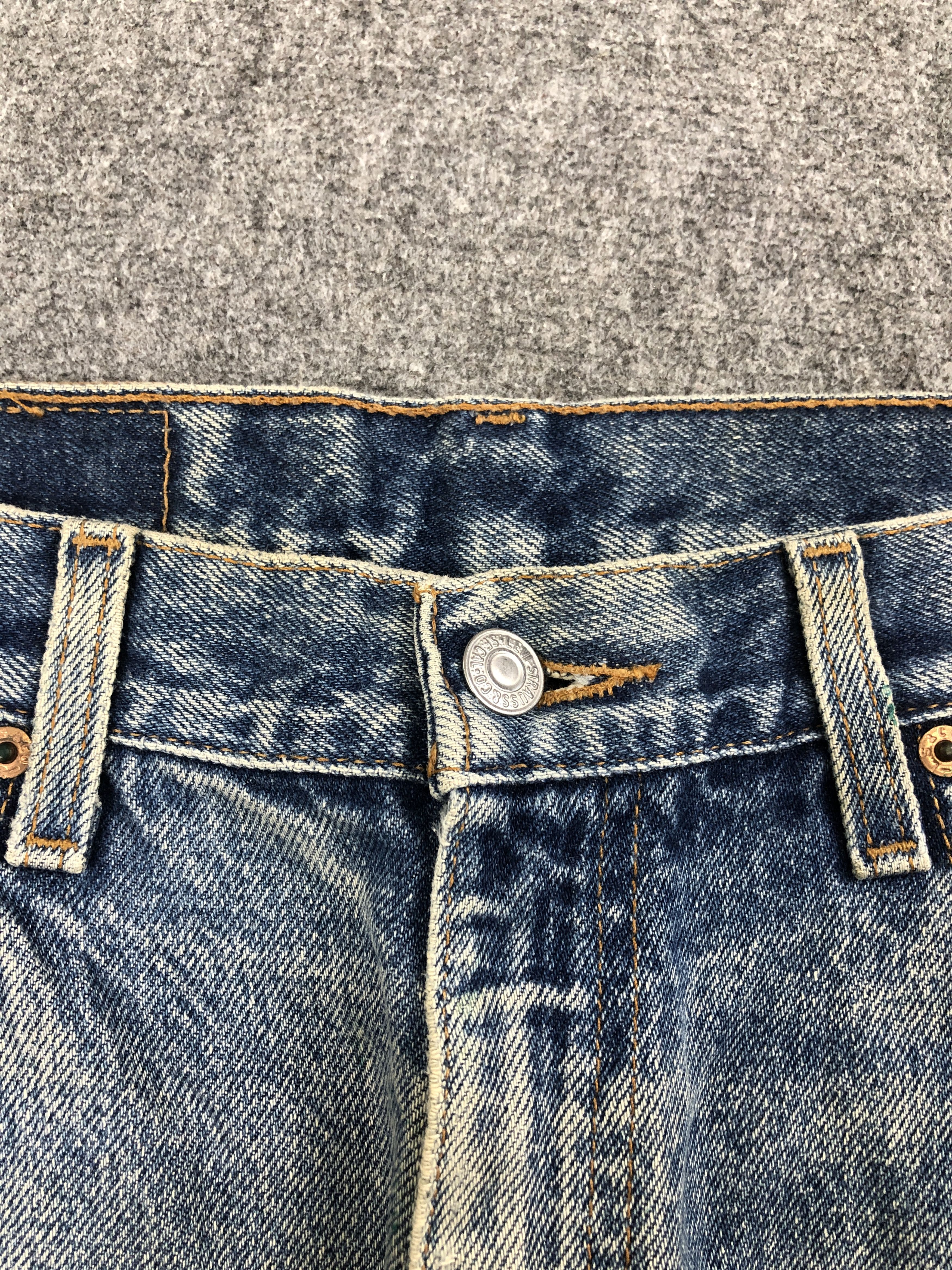 Levi's × Vintage 90s Vintage Levis 505 Faded Blue Jeans DP2526 Size US 33 - 10 Thumbnail
