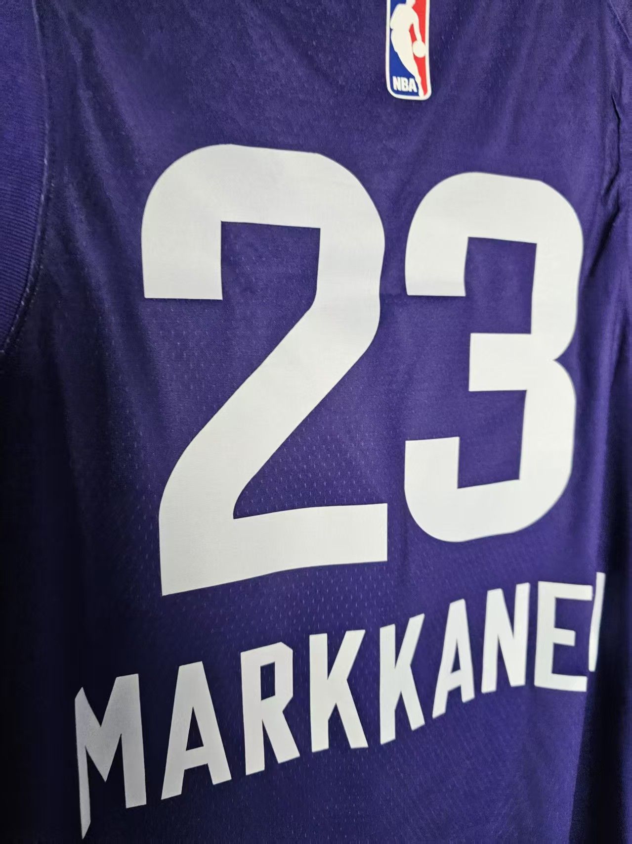 NBA Utah Jazz #23 Lauri Markkanen Jersey Size US S / EU 44-46 / 1 - 5 Thumbnail