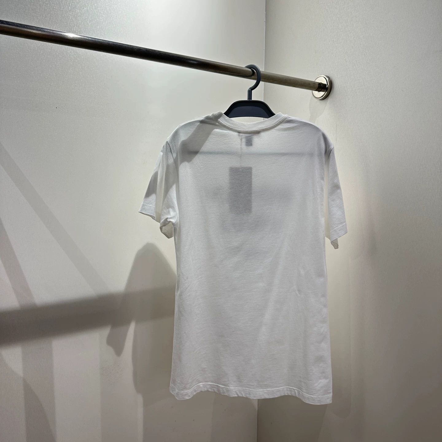 Louis Vuitton Louis Vuitton Chain Letter Short Sleeve Tee XL Cotton Size XL / US 12-14 / IT 48-50 - 2 Thumbnail