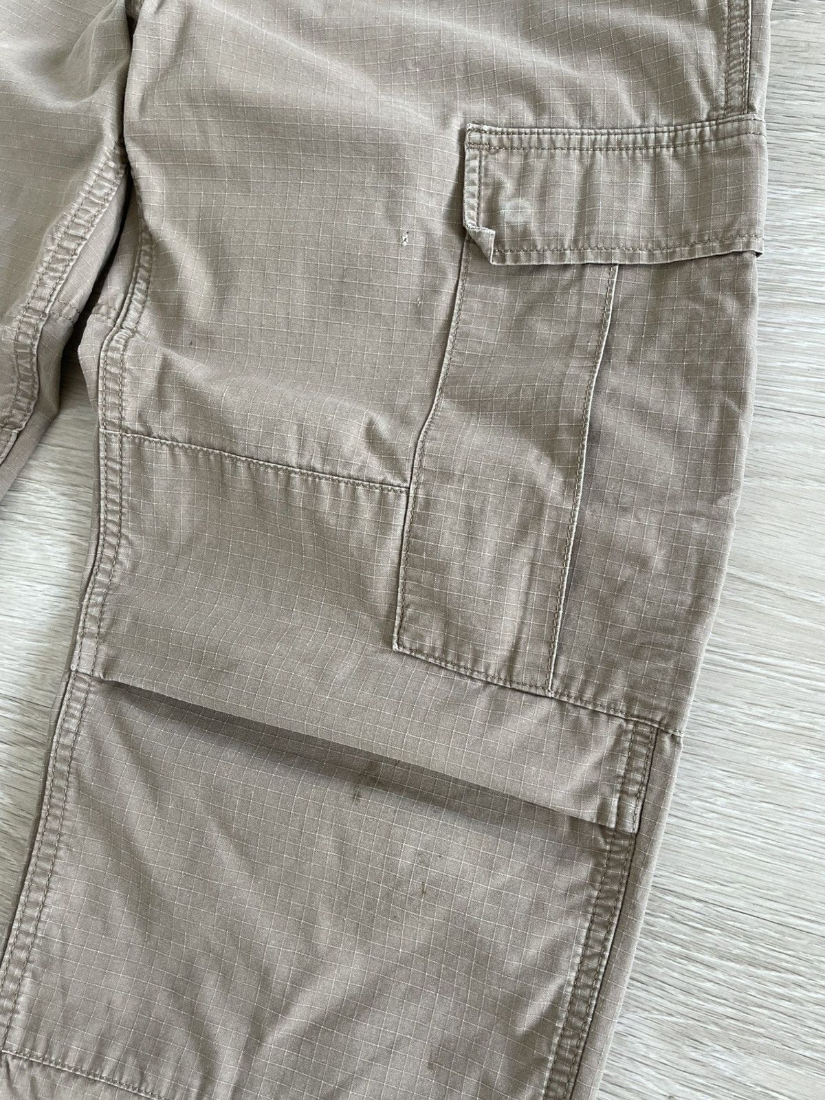 Carhartt Carhartt Work Used Distressed Regular Cargo Pants Size US 32 / EU 48 - 11 Thumbnail