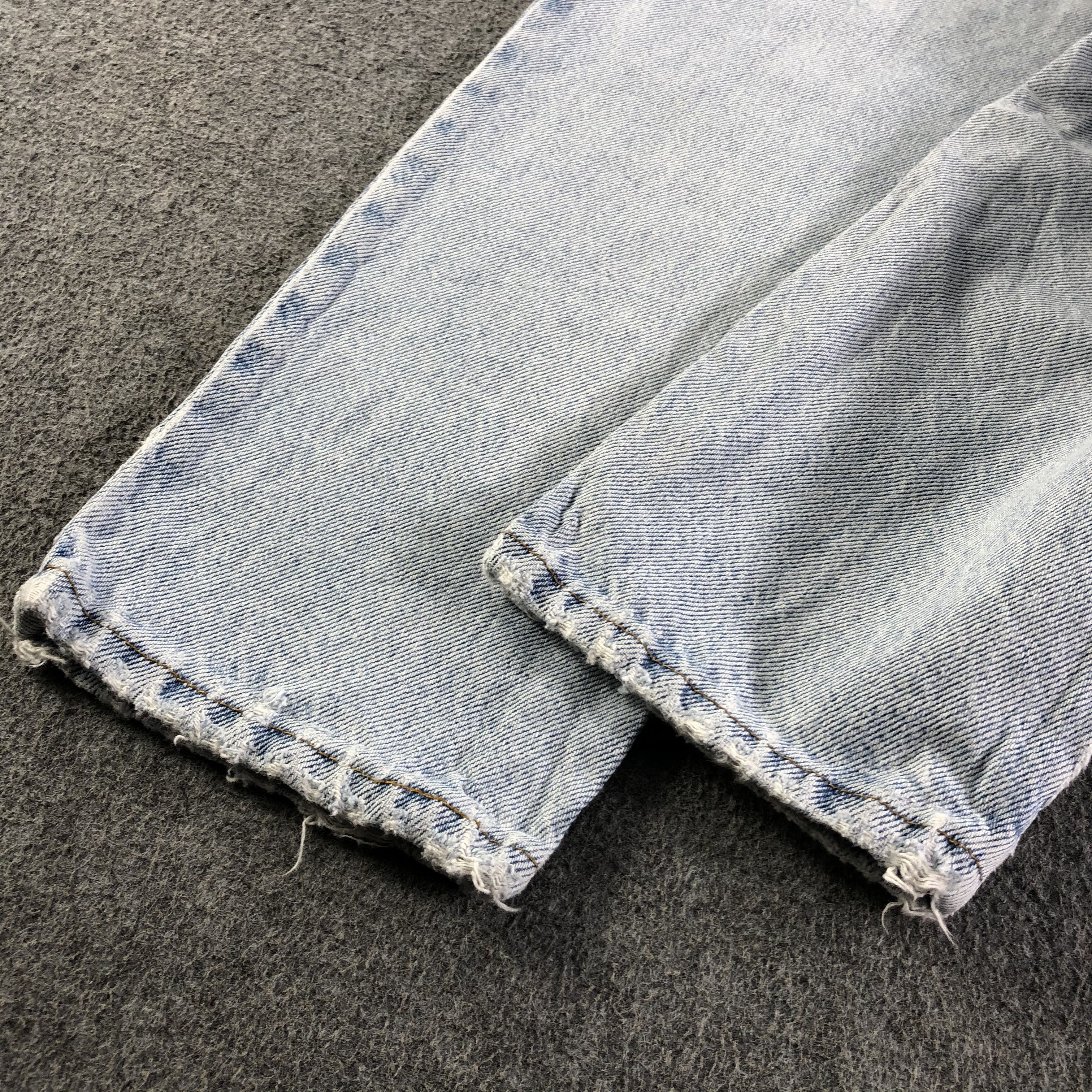 Levi's Vintage Light Wash Levis Jeans-J4468 Size US 26 / EU 42 - 6 Thumbnail