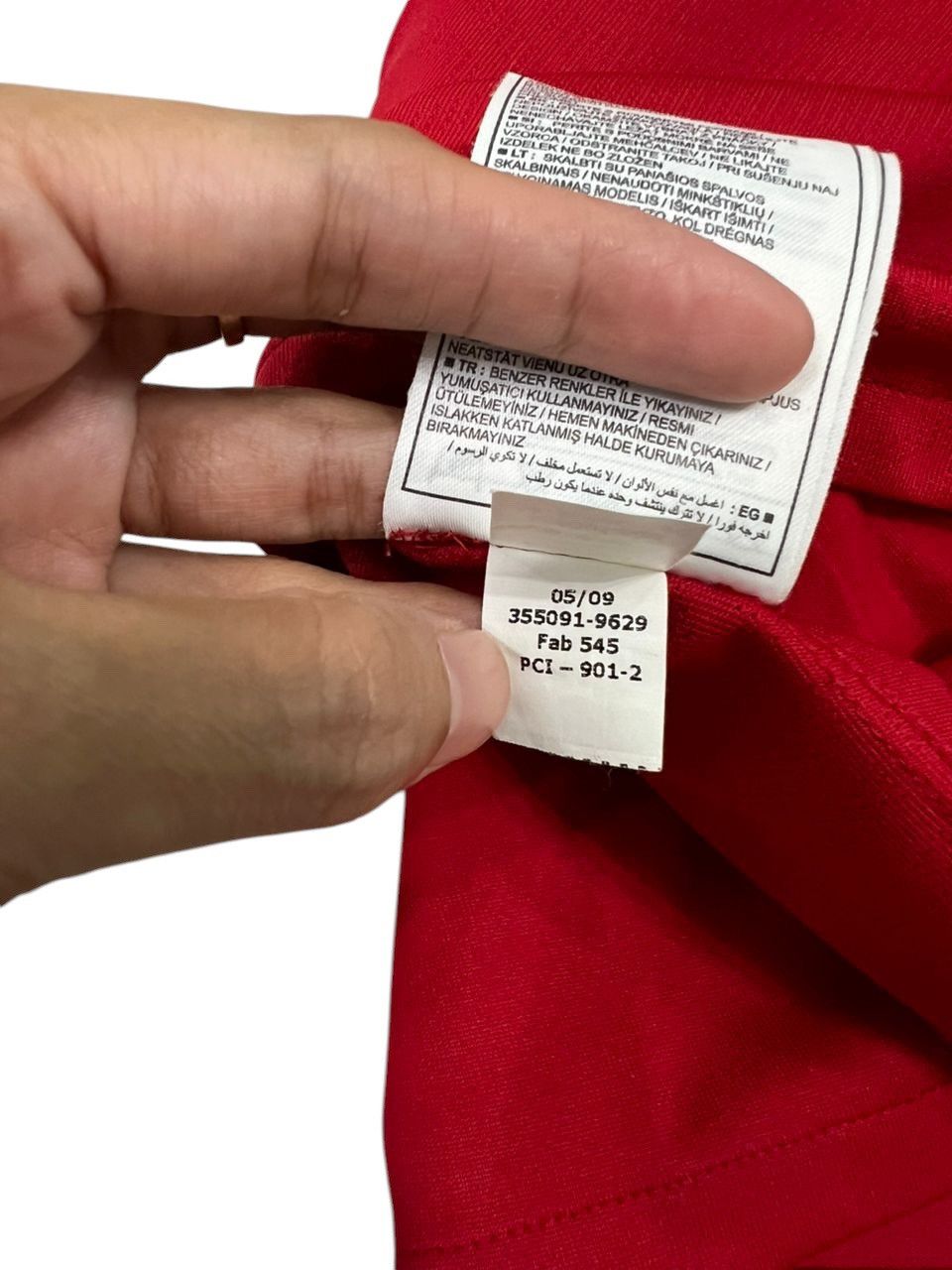 Vintage Man United 2009-2010 Home Jersey Size US L / EU 52-54 / 3 - 4 Thumbnail