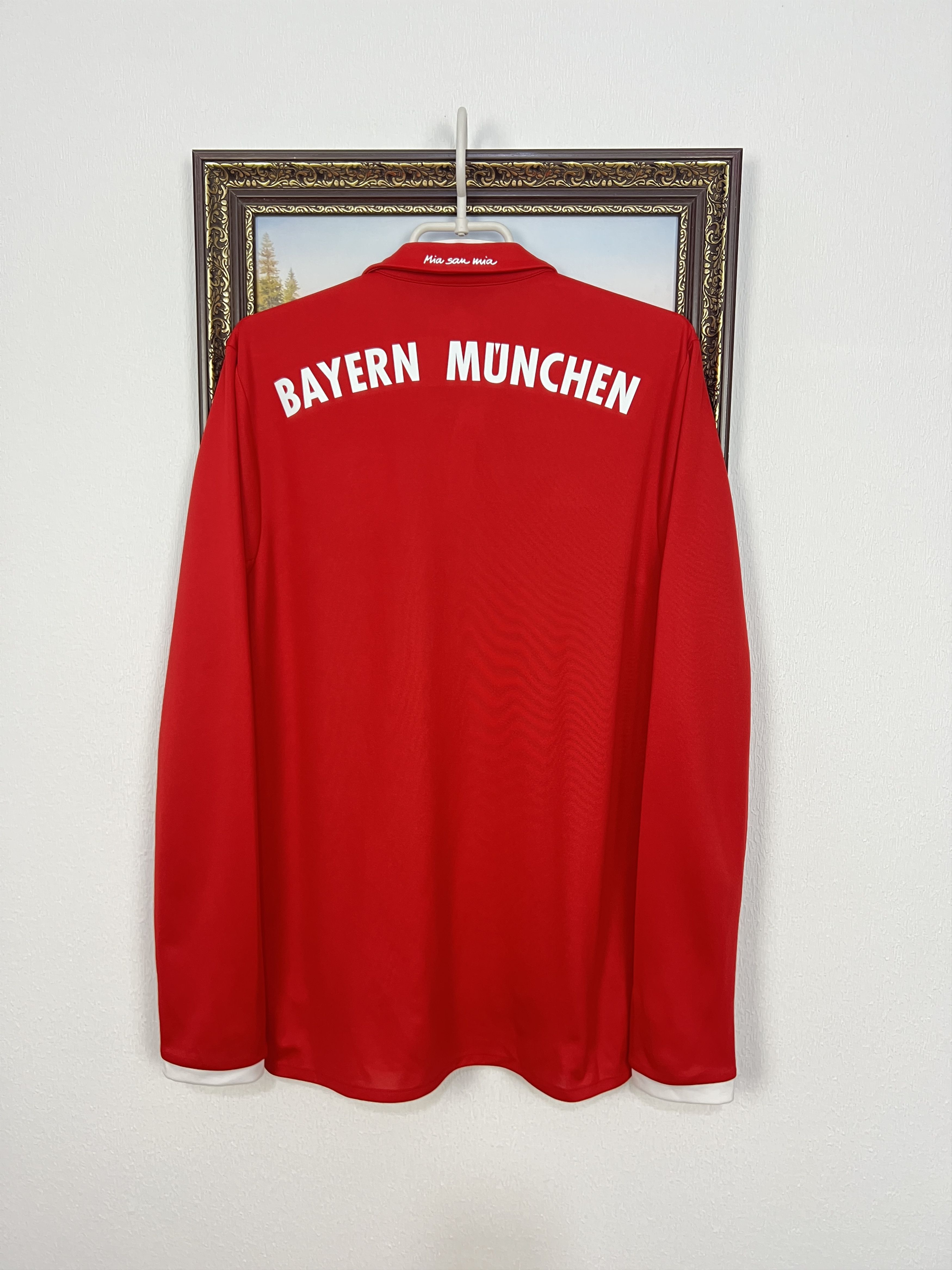 Adidas Bayern Munich Home football shirt 2016 Soccer Adidas Size US M / EU 48-50 / 2 - 15 Thumbnail