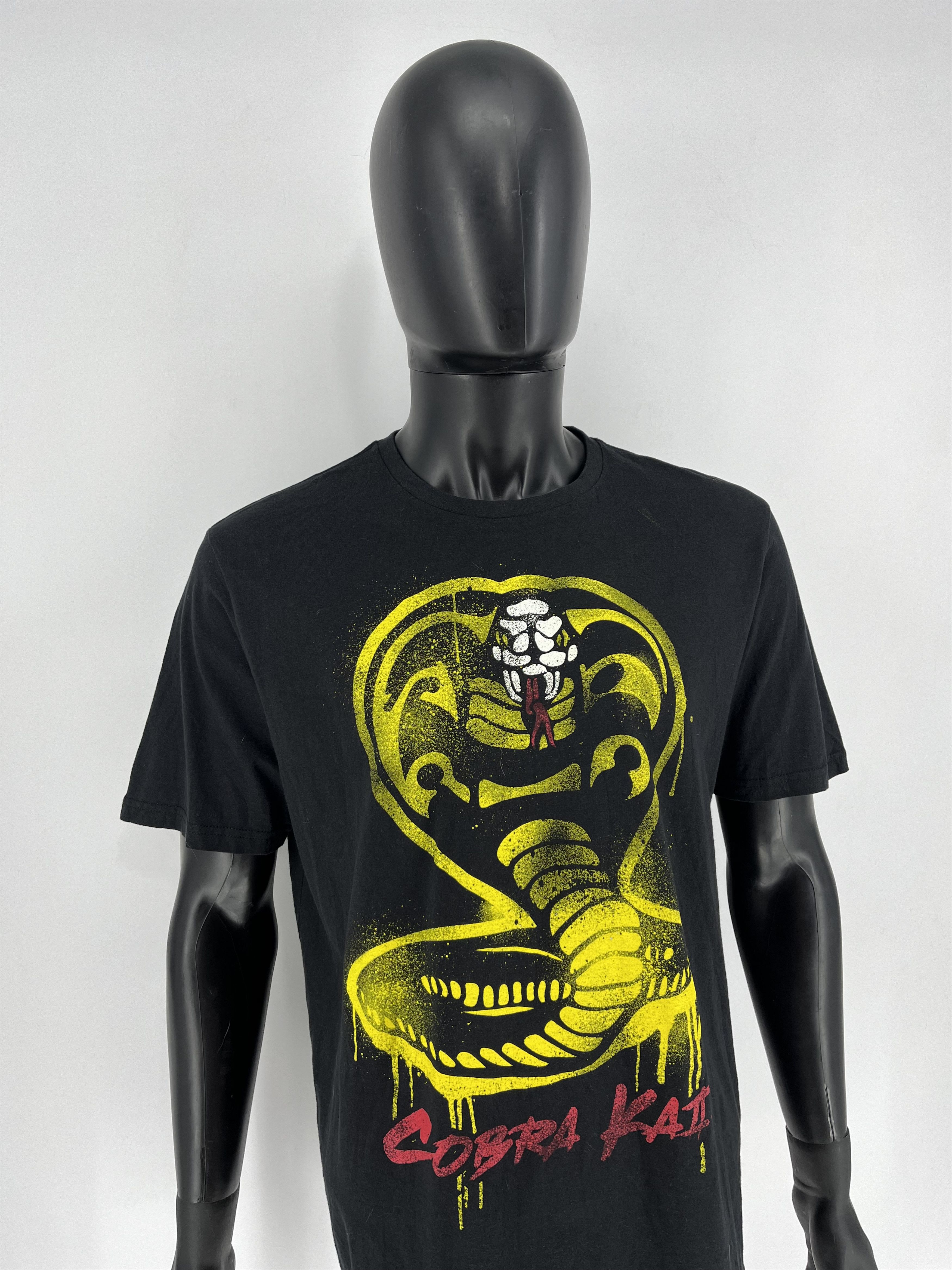 Band Tees × Vintage Bioworld Cobra Kai Men's Graphic Tee Medium Black Size US L / EU 52-54 / 3 - 3 Thumbnail