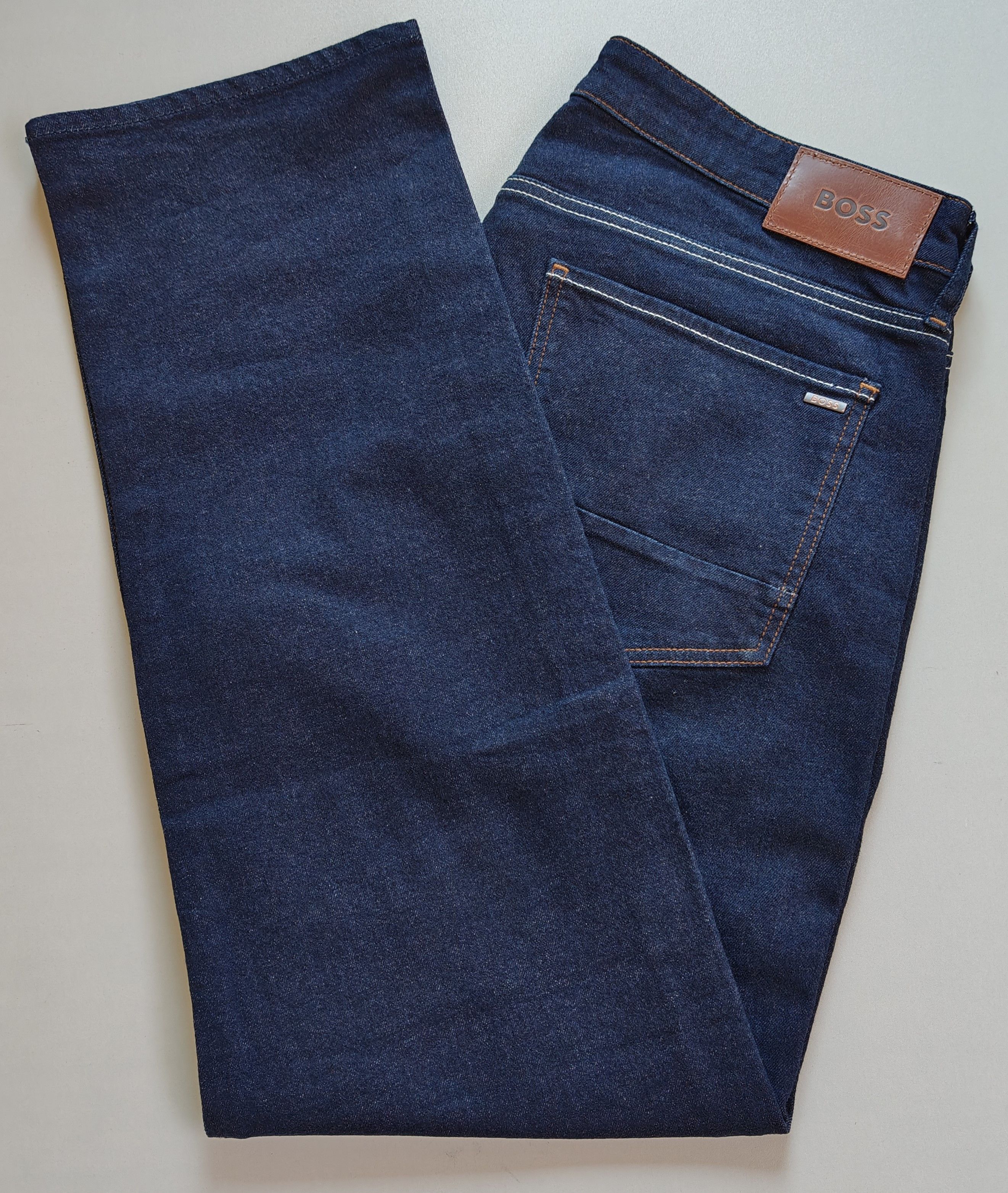Hugo Boss HUGO BOSS Regular fit Men's Jeans Free Shipping T/6133 Size US 36 / EU 52 - 4 Thumbnail