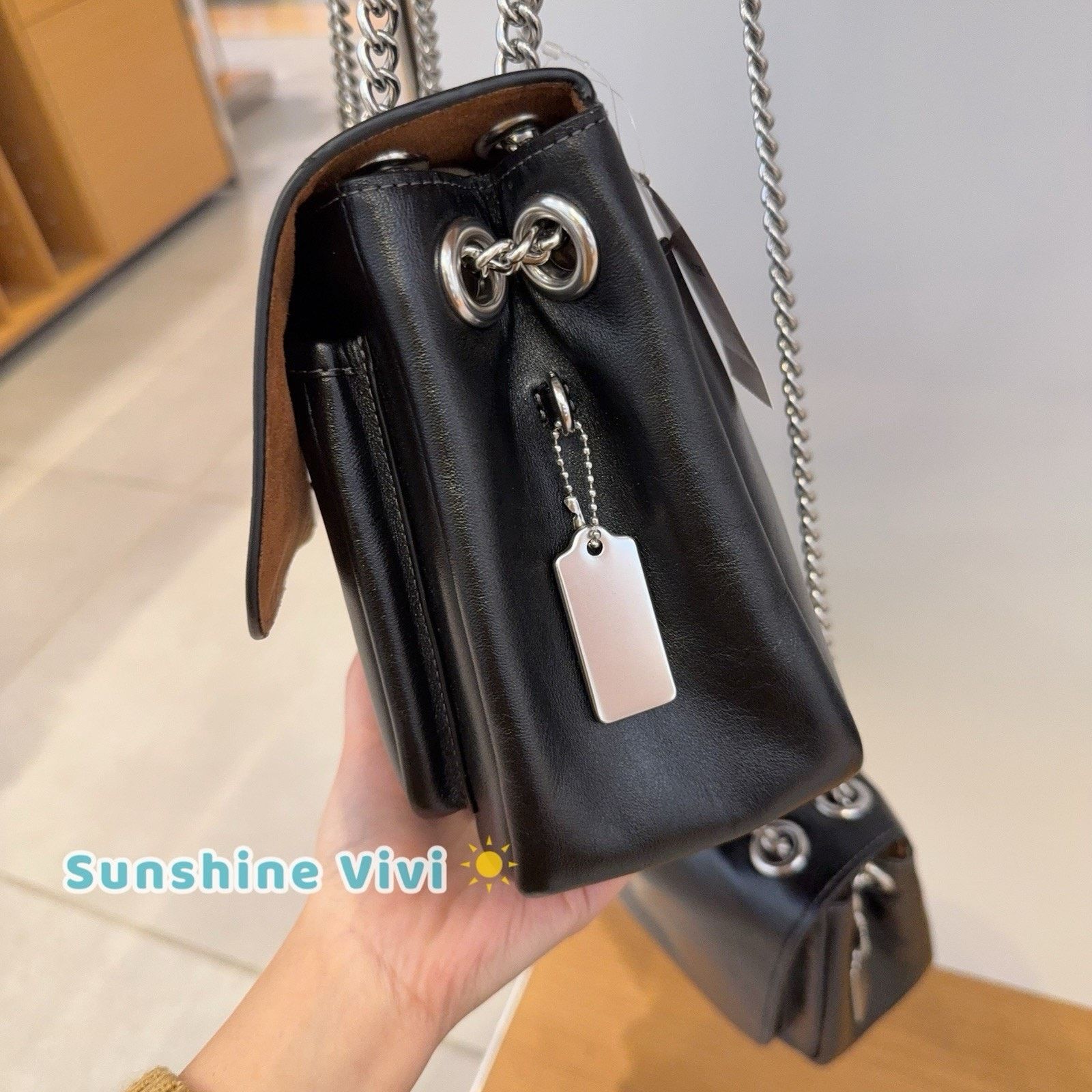 Coach NWT Coach Elodie Crossbody Bag leather CCF09 Silver Black Size ONE SIZE - 9 Thumbnail