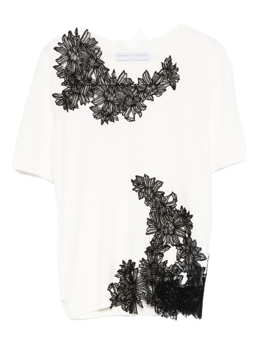 EMBROIDERED TOP