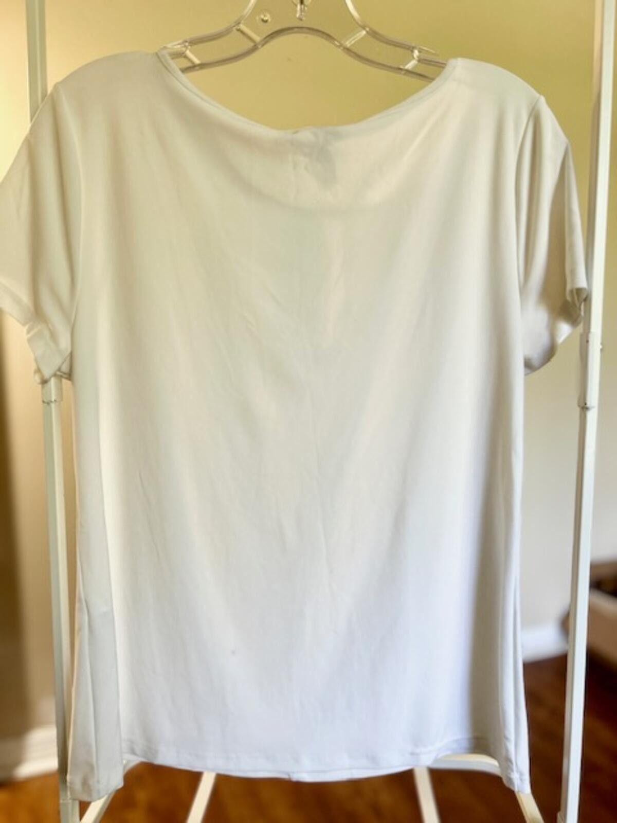 Other White House Black Market Women's White Short Sleeve Top Size Size M / US 6-8 / IT 42-44 - 2 Thumbnail