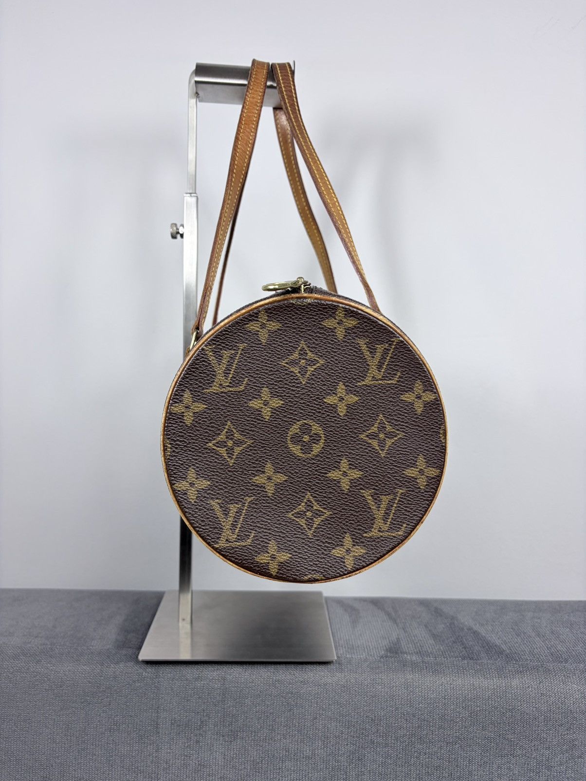 Louis Vuitton Louis Vuitton Papillon 30 Vintage Handbag Size ONE SIZE - 3 Thumbnail