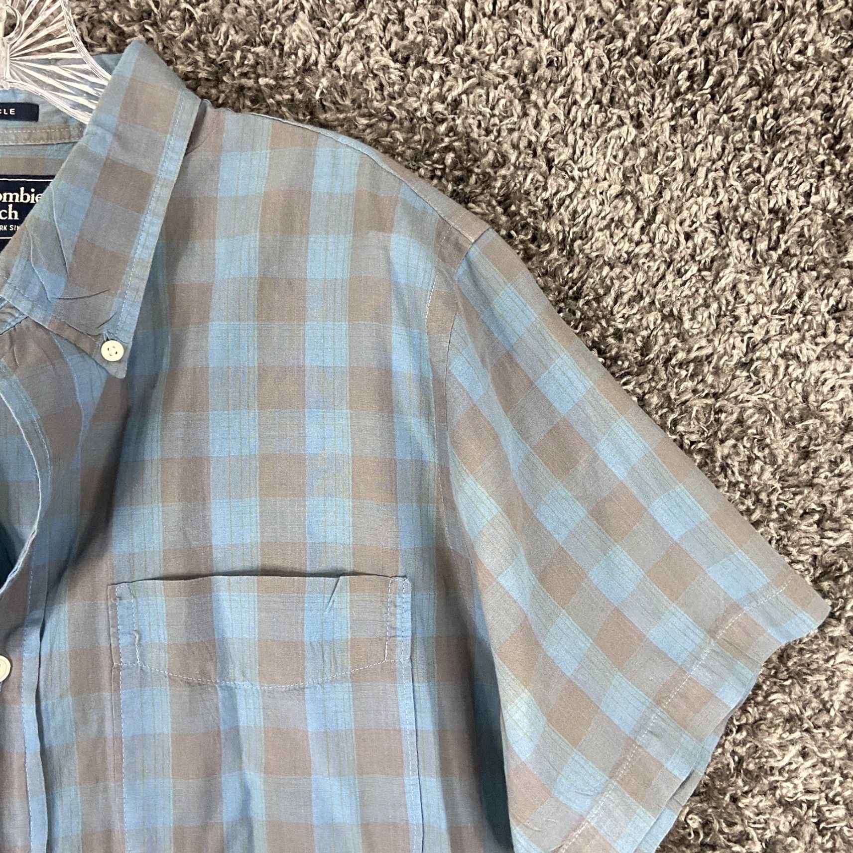 Abercrombie & Fitch ABERCROMBIE & FITCH Men’s L Blue Plaid Short Sleeve Button Up Shirt - Multicolor Size US 33 - 4 Thumbnail