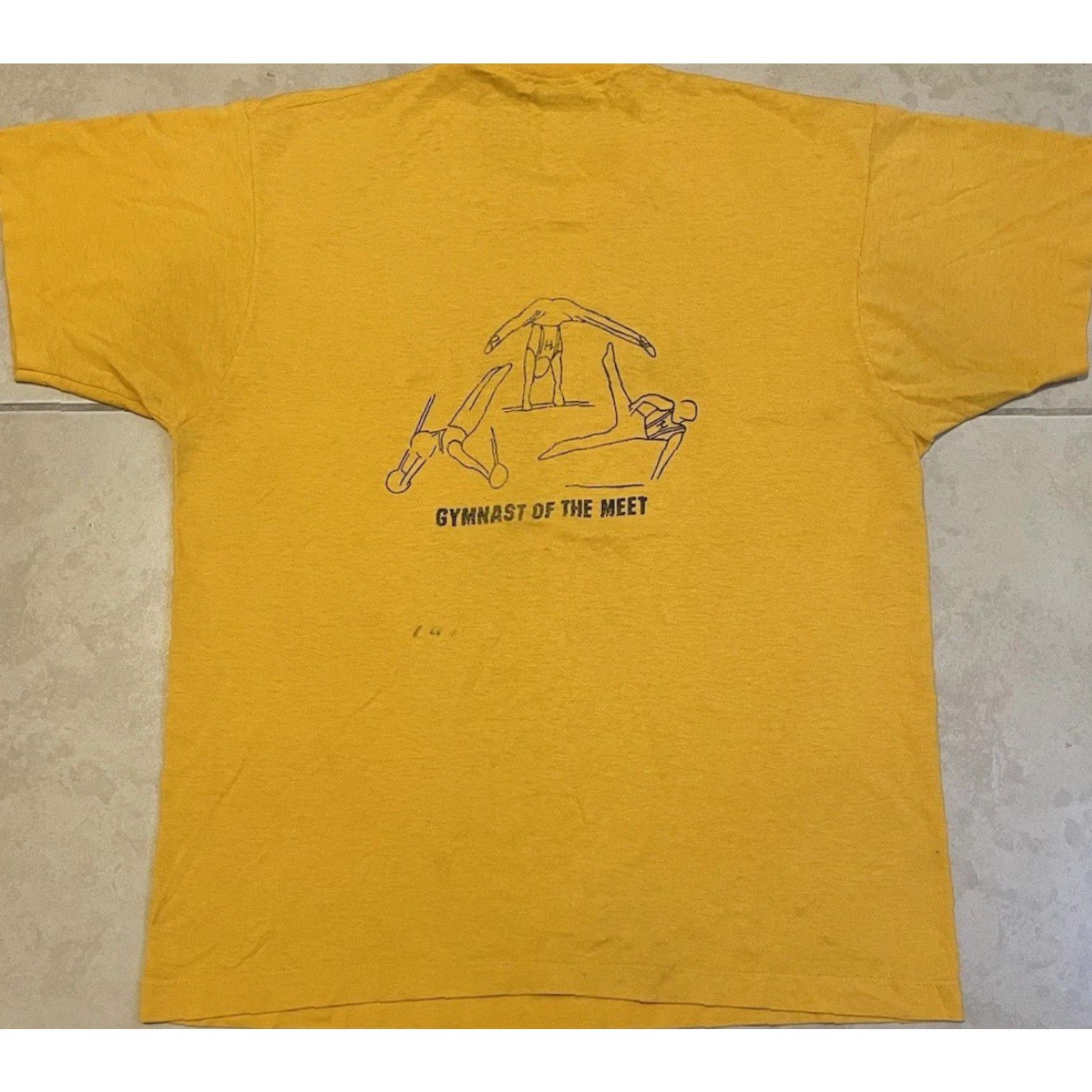 Vintage VINTAGE Hinsdale South High School Shirt XL Yellow 80s 70s 90s Grunge School Sports Gym PE Track & Field USA USA Womens/Mens? Size US XL / EU 56 / 4 - 2 Thumbnail