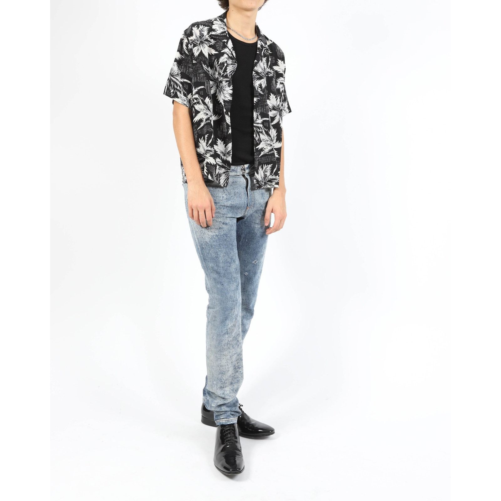 Maison Margiela FW15 Slim Fit Jeans in Distressed Pilled Denim Size US 32 / EU 48 - 2 Thumbnail