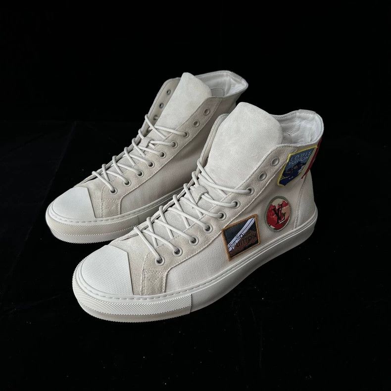 Louis Vuitton Louis Vuitton Canvas Patchwork Leather Badge High Top Snea Size US 9.5 / EU 42-43 - 1 Thumbnail