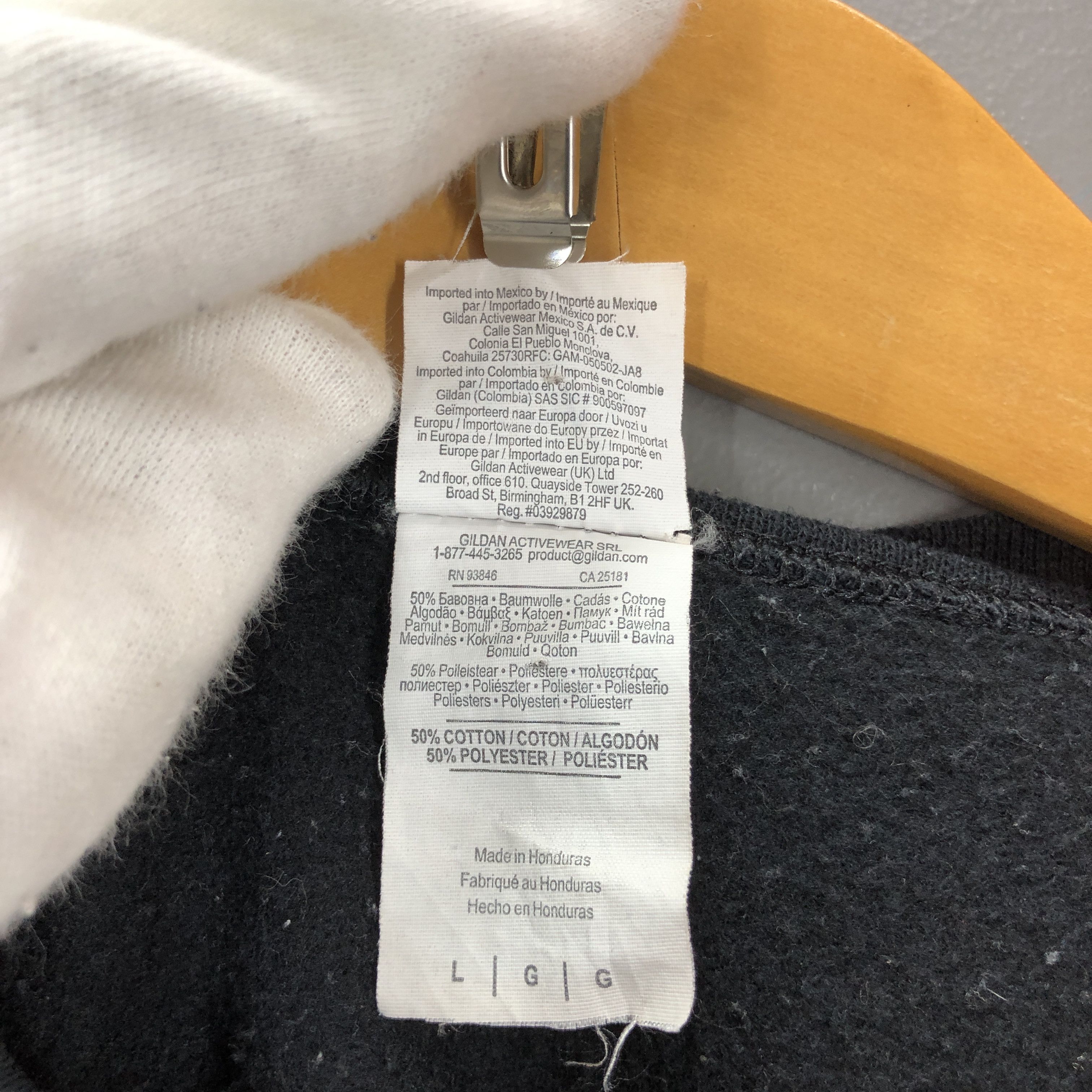 Gildan Y2K Vintage GUCCI BEE TROLL Crew Neck Sweatshirt #1571/01 Size US L / EU 52-54 / 3 - 5 Thumbnail