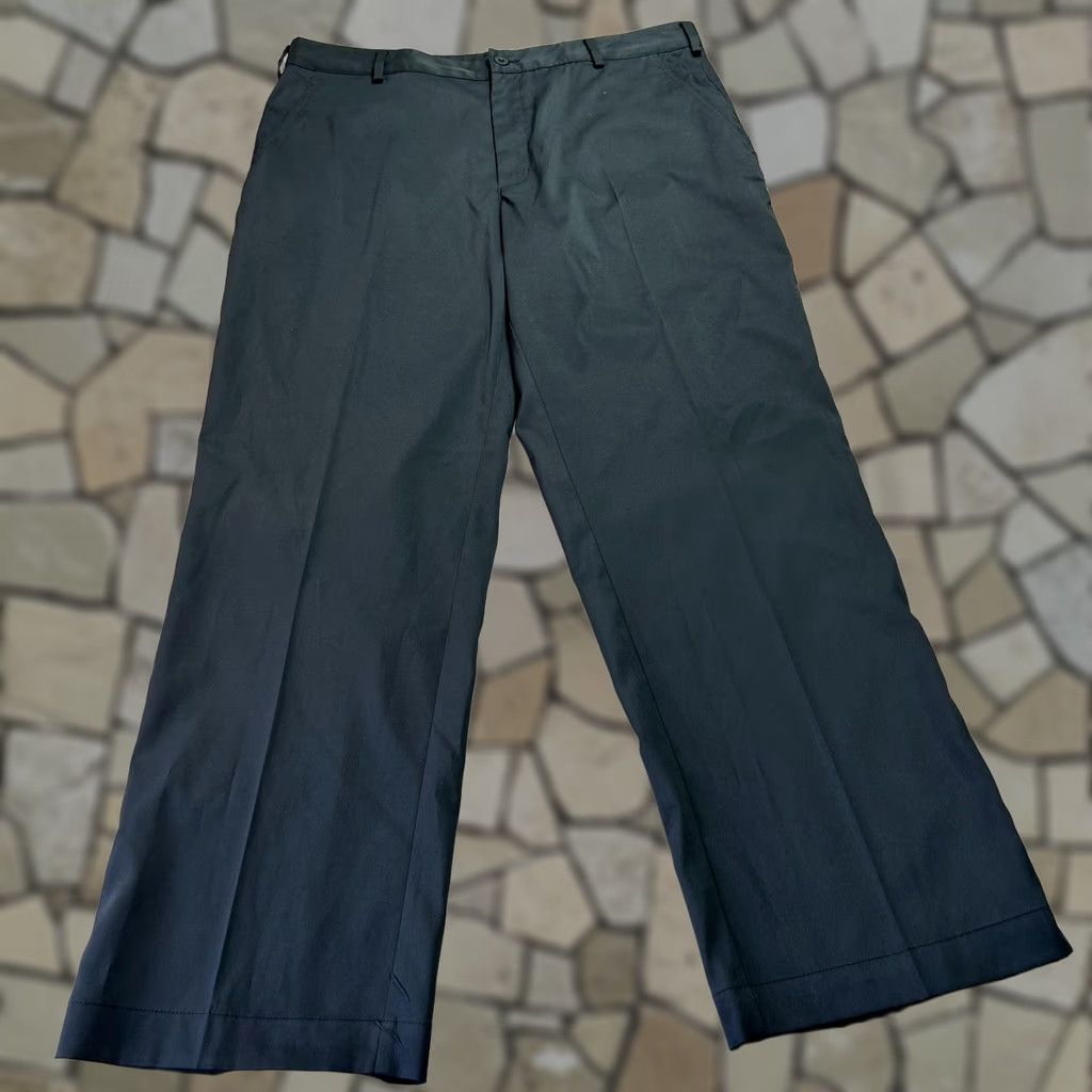 Nike Nike Dri-FIT Golf Khakis Pants Mens 34x30 Black Stretch Twill Pockets Lightweight Quick Dry Casual Activewear Size US 34 / EU 50 - 1 Thumbnail