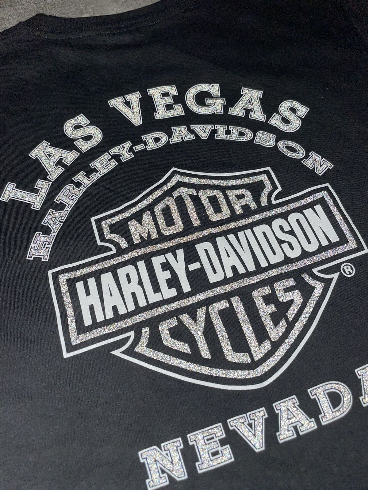 Harley Davidson × Vintage Vintage Harley Davidson 2004 Reflective Logo T-Shirt Size US M / EU 48-50 / 2 - 9 Thumbnail