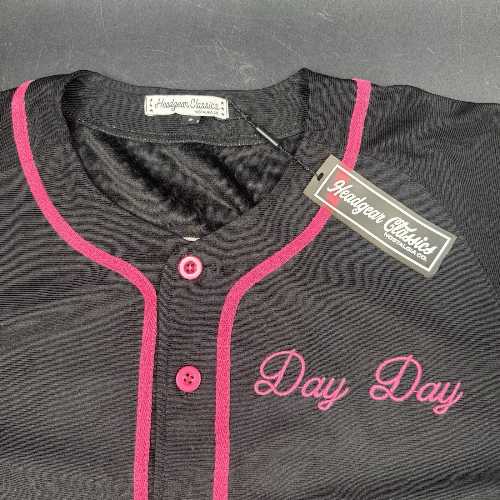 Other Next Friday Pinky's Record Shop Day Day Authentic Jersey Size US S / EU 44-46 / 1 - 3 Thumbnail