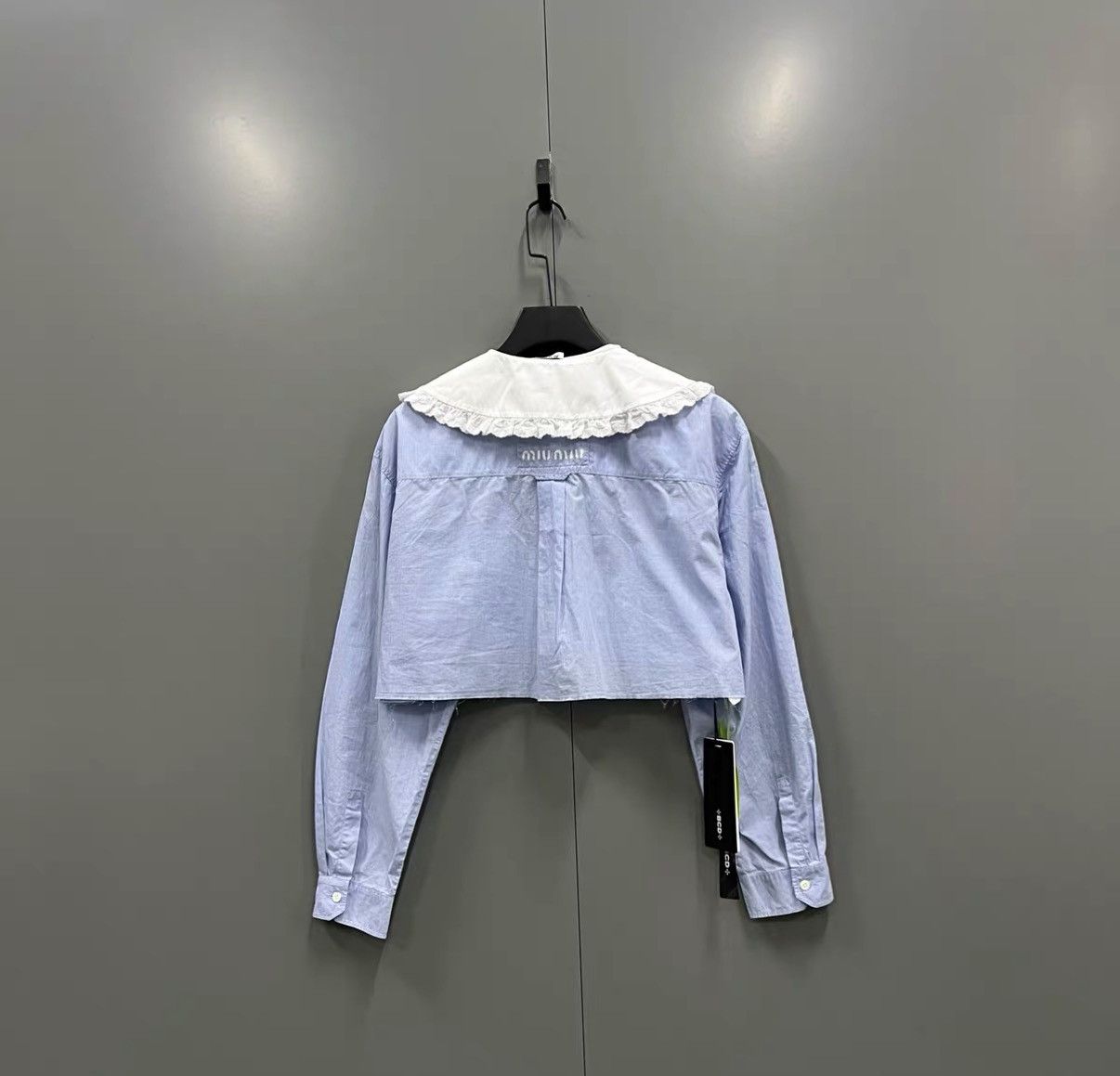 Miu Miu Miu Miu Light Blue Peter Pan Collar Shirt J41 Size S / US 4 / IT 40 - 2 Thumbnail