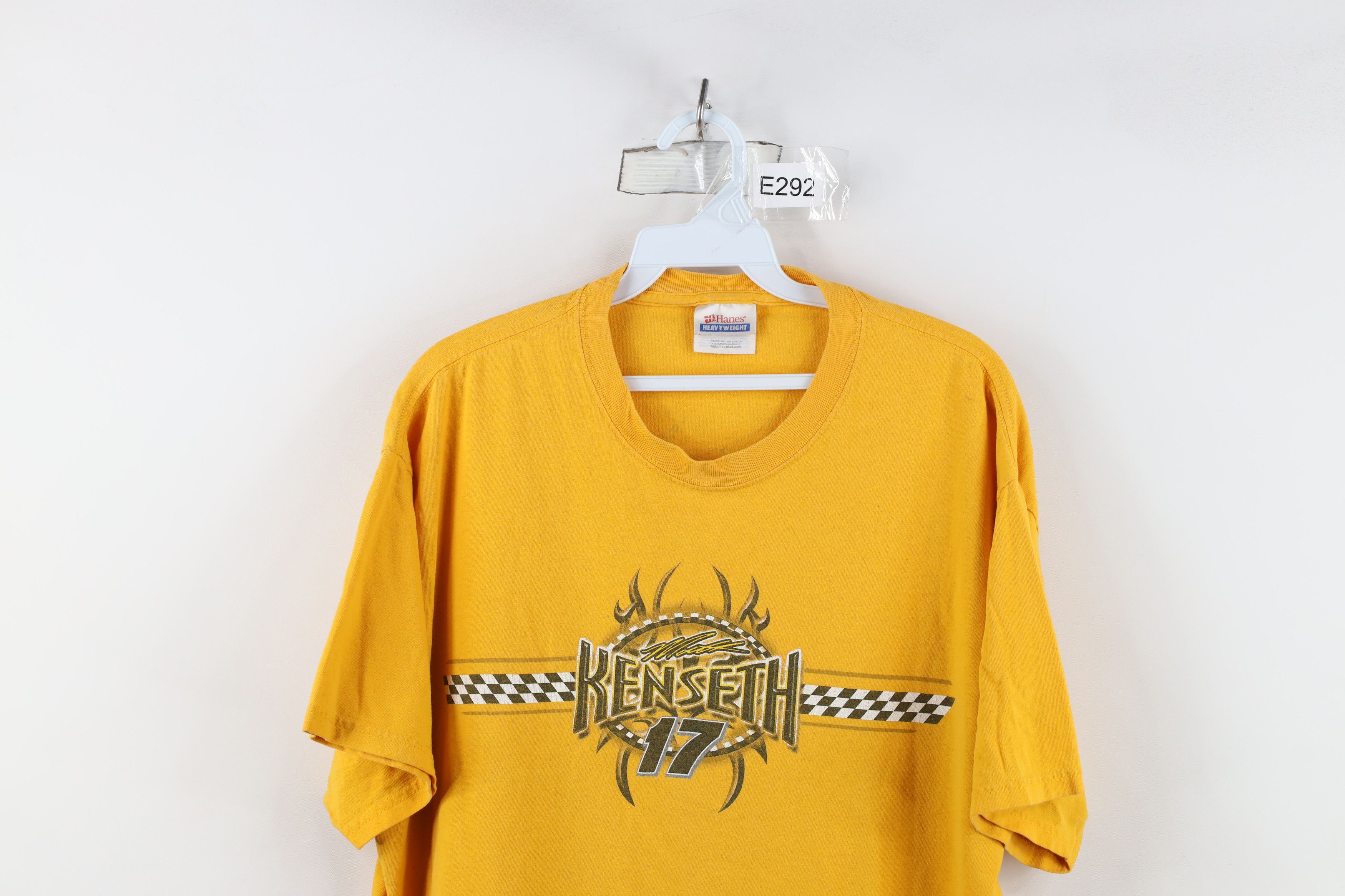 Vintage Vintage Y2K 2002 NASCAR Kenseth Racing Dragon Tribal T-Shirt Size US L / EU 52-54 / 3 - 2 Thumbnail