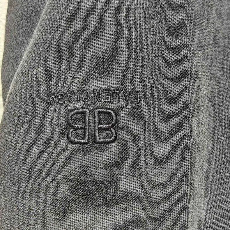 Balenciaga Balenciaga Washed Casual Sweatpants. Size US 26 / EU 42 - 4 Thumbnail