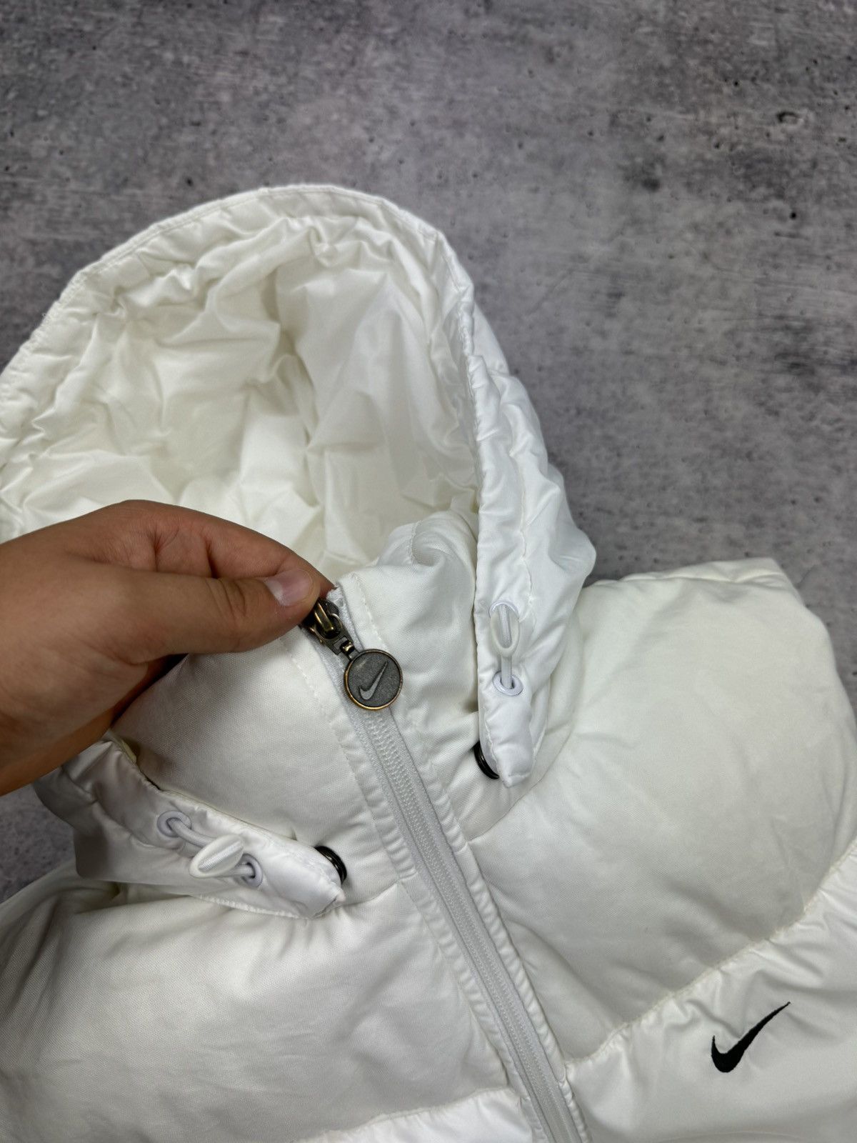 Nike × Vintage Vintage Nike Swoosh 90’s Y2K Style White Hooded Puffer Vest Size M / US 6-8 / IT 42-44 - 10 Thumbnail