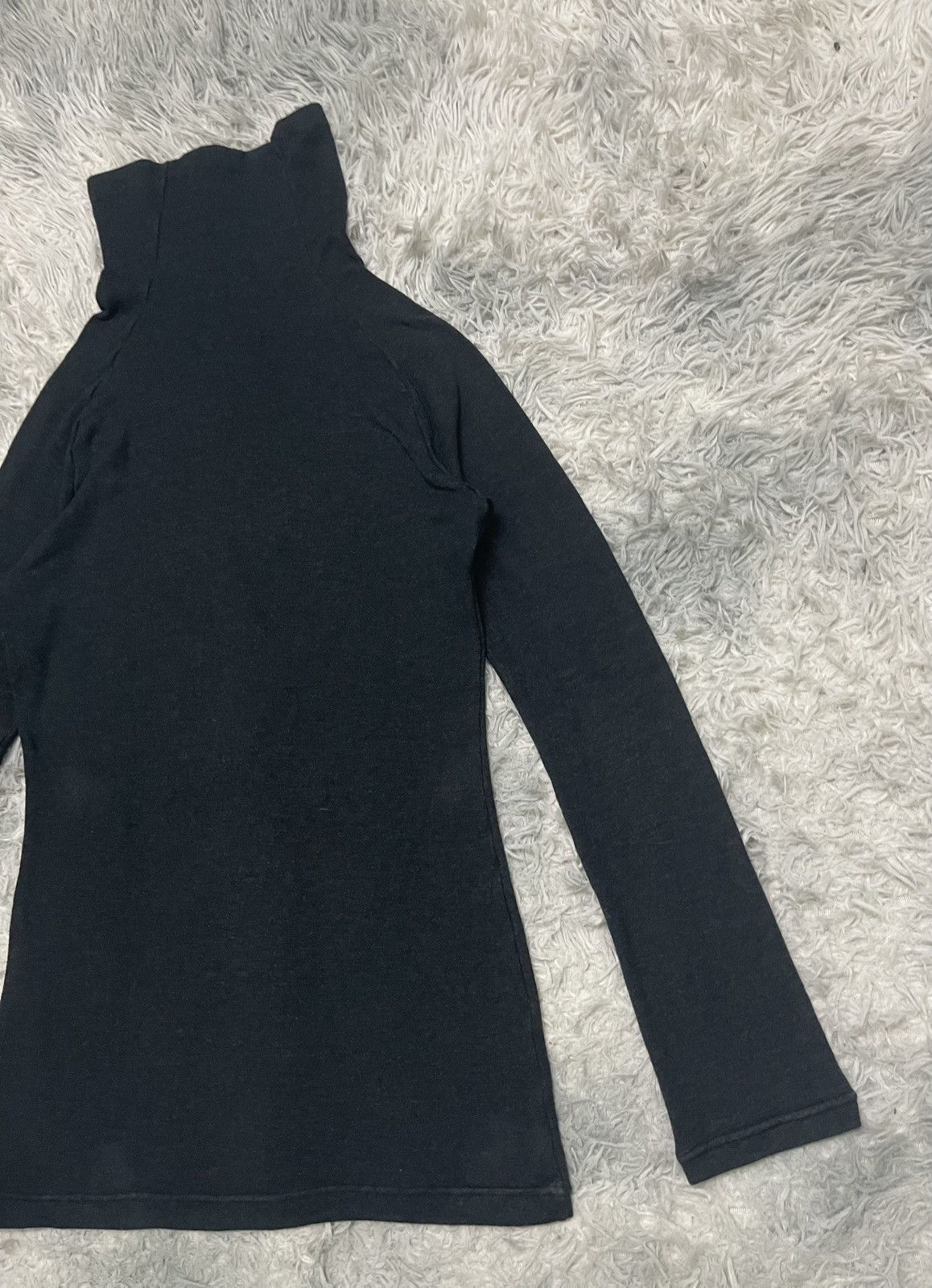 Yohji Yamamoto 90s YOHJI YAMAMOTO ASYMMETRICAL LONG SLEEVE TURTLENECK Size US M / EU 48-50 / 2 - 14 Thumbnail