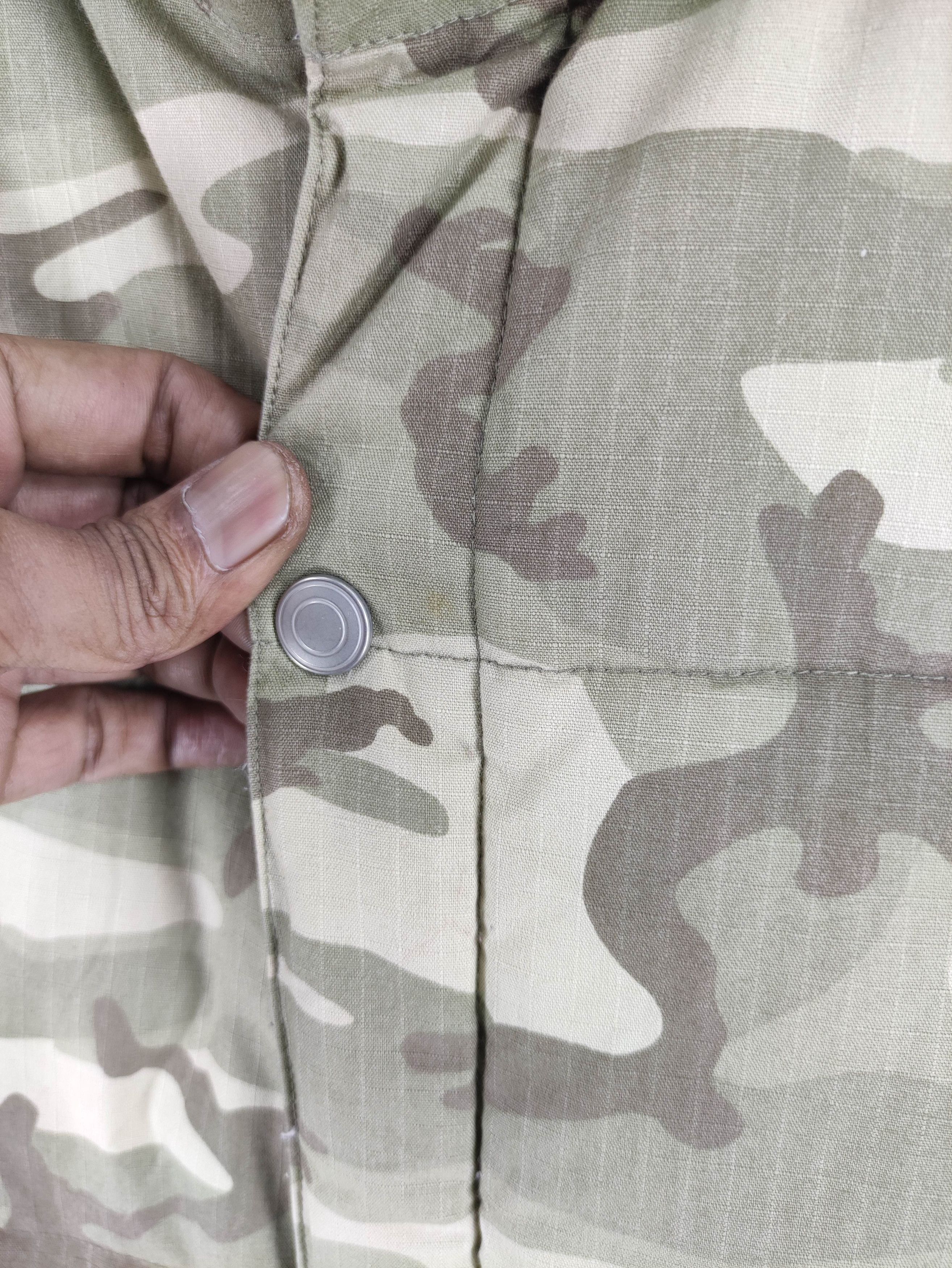 Japanese Brand Vintage Hectic Camouflage Vest Size US L / EU 52-54 / 3 - 4 Thumbnail