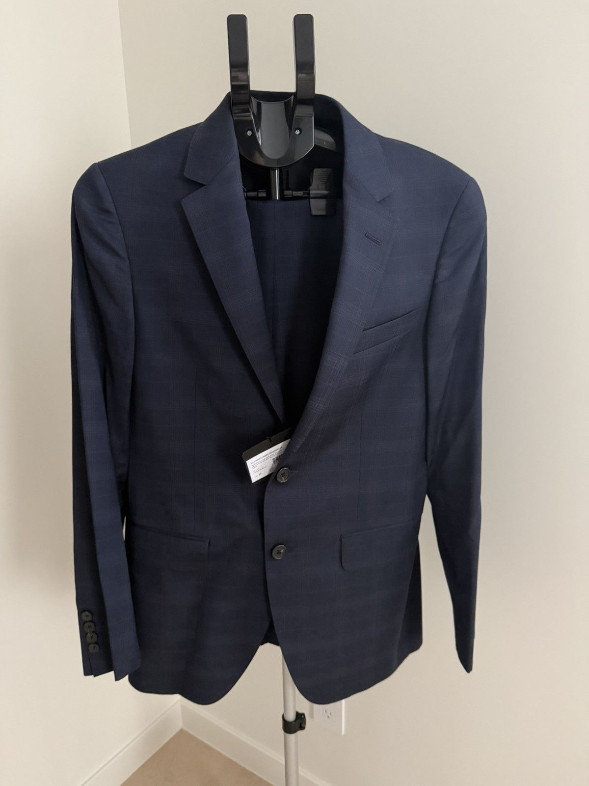 Lanvin Lanvin Men’s Size 36R / 46 IT Navy Subtle Plaid 2-Piece Suit Size 36R - 1 Thumbnail