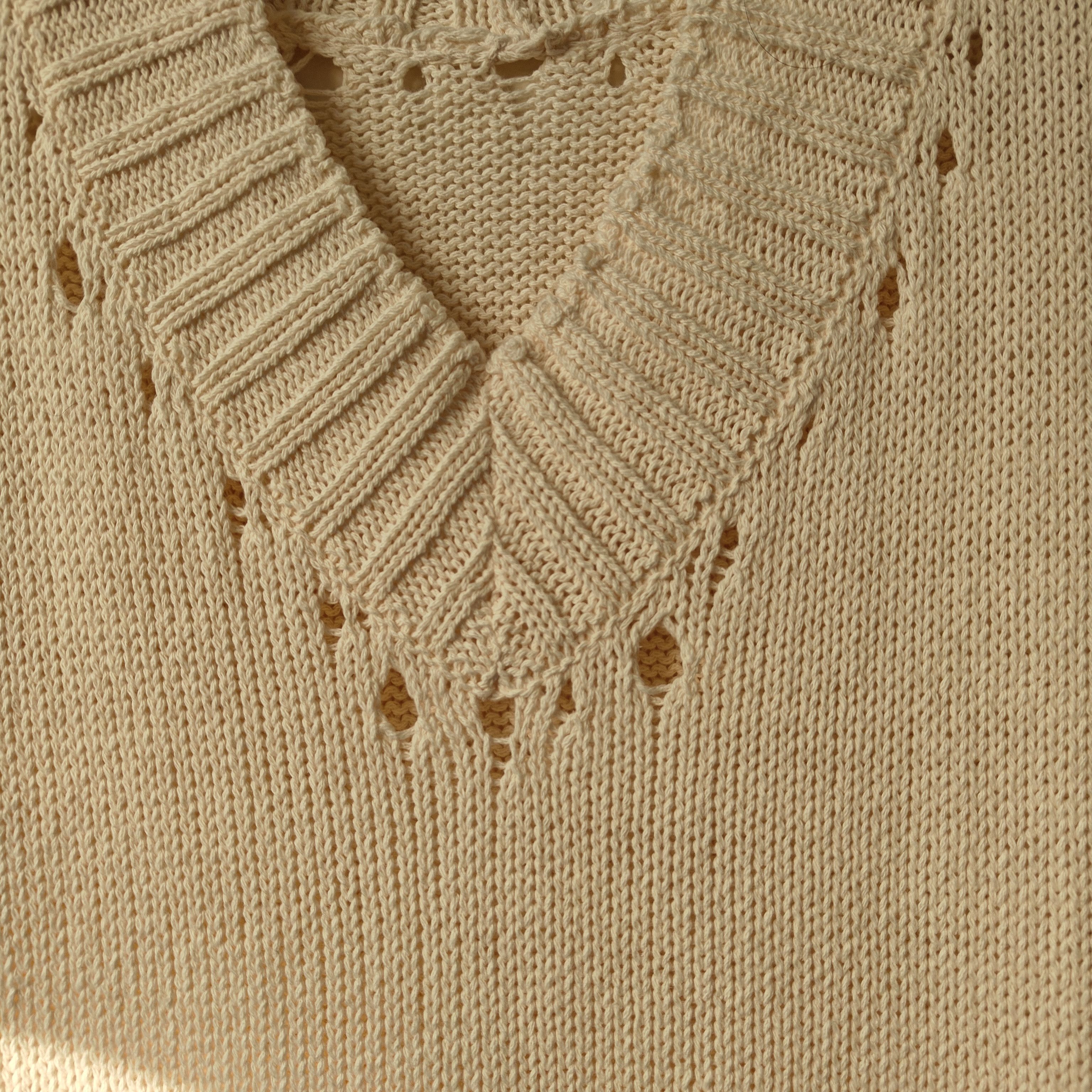 Y's LNWOT Distressed v neck sweater collegiate ivy Size US M / EU 48-50 / 2 - 10 Thumbnail