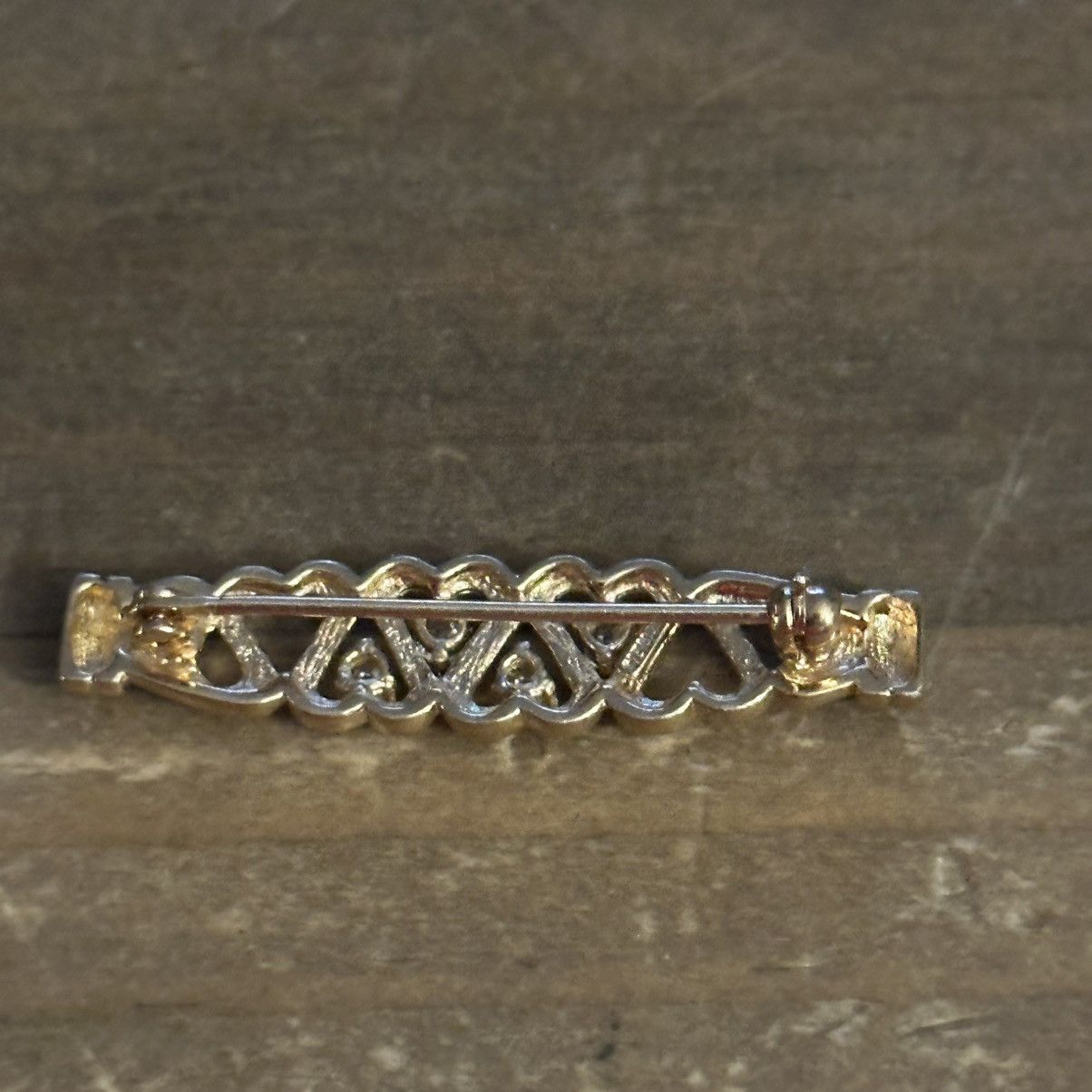 Vintage Vintage gold tone crystal accent hearts brooch Size ONE SIZE - 3 Thumbnail