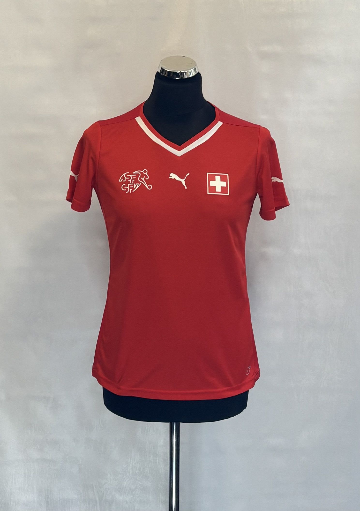 Puma Switzerland 2016 Puma Football Jersey Size M Size US M / EU 48-50 / 2 - 1 Thumbnail