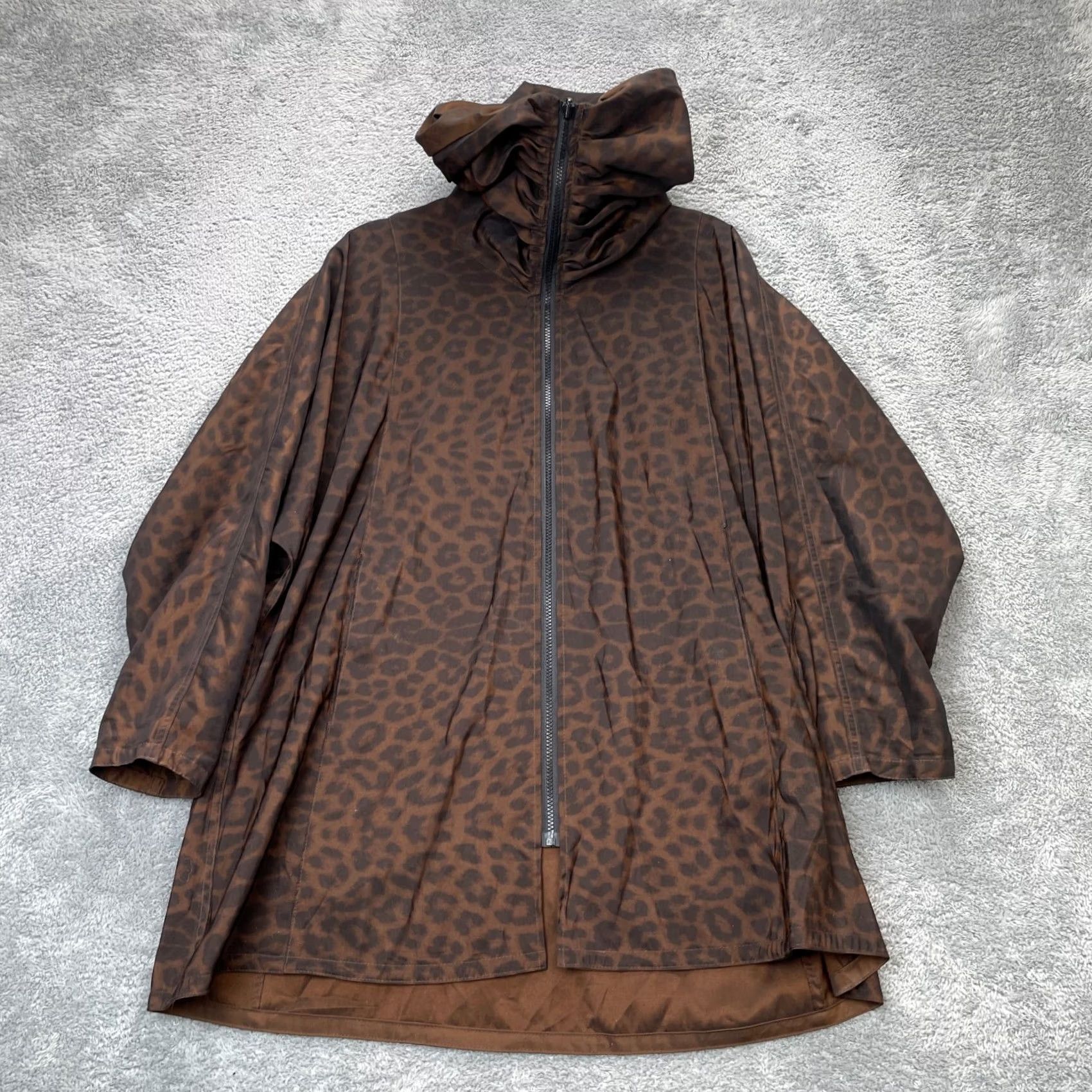 Rains Mycra Pac Jacket Womens 0 Petite Brown Rain Coat Leopard Reversible Full Zip Hooded Pockets Lightweight Waterproof Outdoor City Rain Coat Shoes? Size XS / US 0-2 / IT 36-38 - 2 Thumbnail