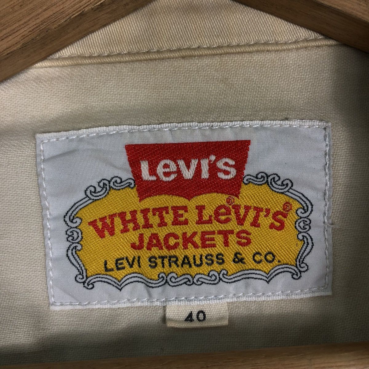 Japanese Brand Vintage White Levi’s Jacket Biker Cargo Multi Pocket Trucker Size US M / EU 48-50 / 2 - 17 Thumbnail
