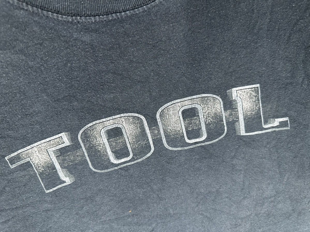 Band Tees Thrashed Vintage Tool Salival Rock Band Shirt Tee Size US M / EU 48-50 / 2 - 2 Thumbnail