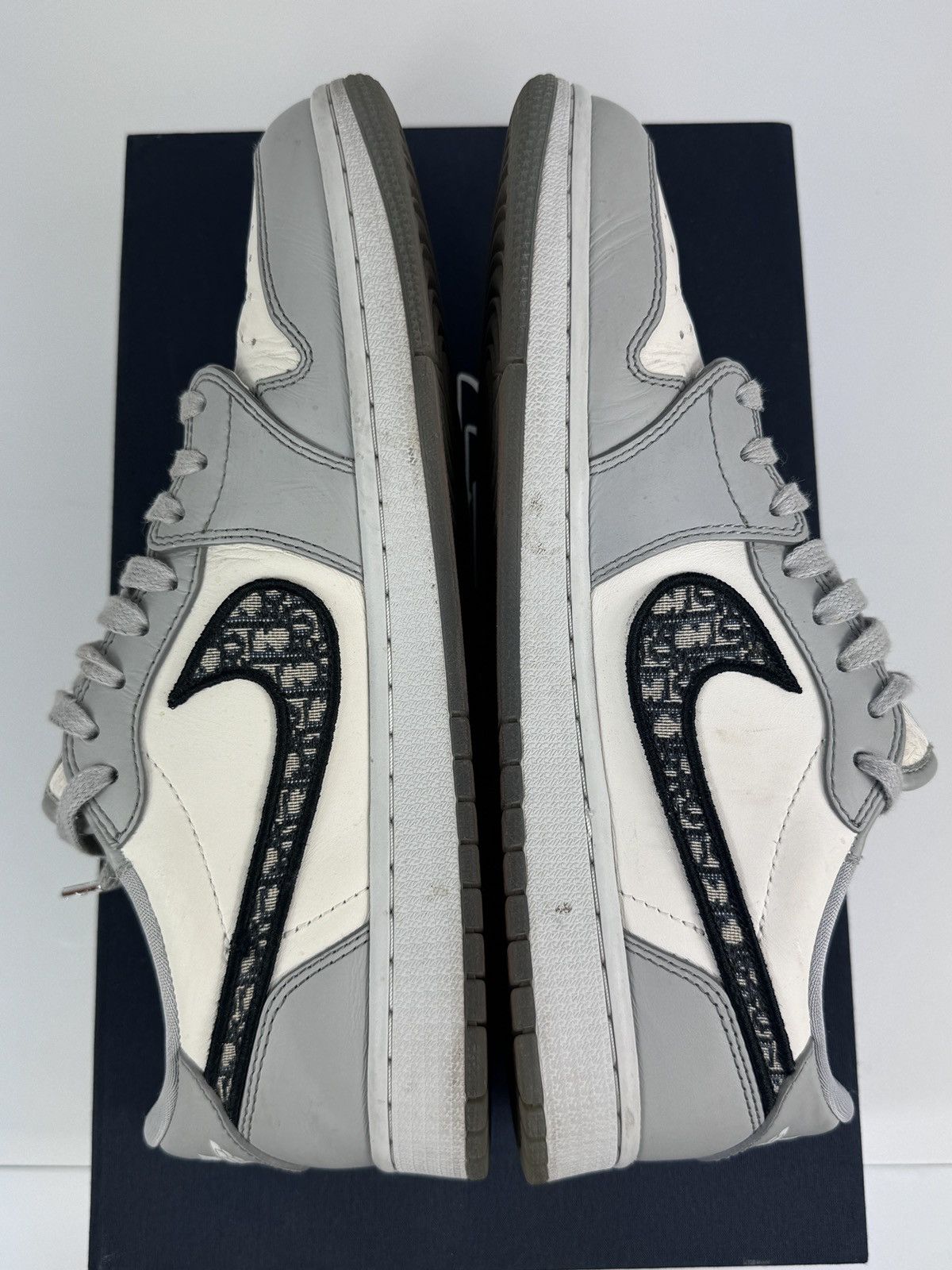 Dior × Jordan Brand AIR DIOR JORDAN SNEAKERS Size US 10 / EU 43 - 3 Thumbnail