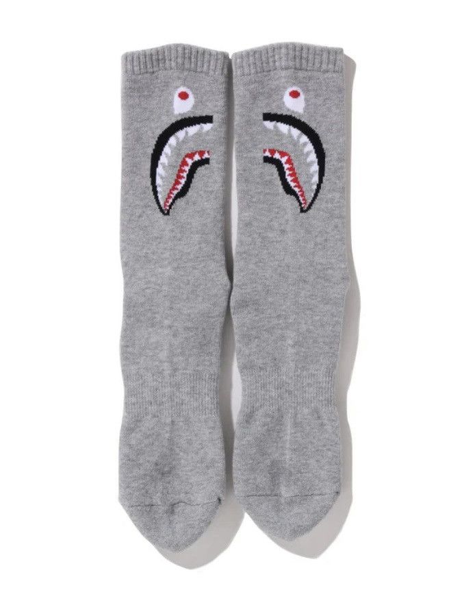 Bape A BATHING APE SHARK SOCKS X3 RED GRAY BLACK Size ONE SIZE - 4 Thumbnail