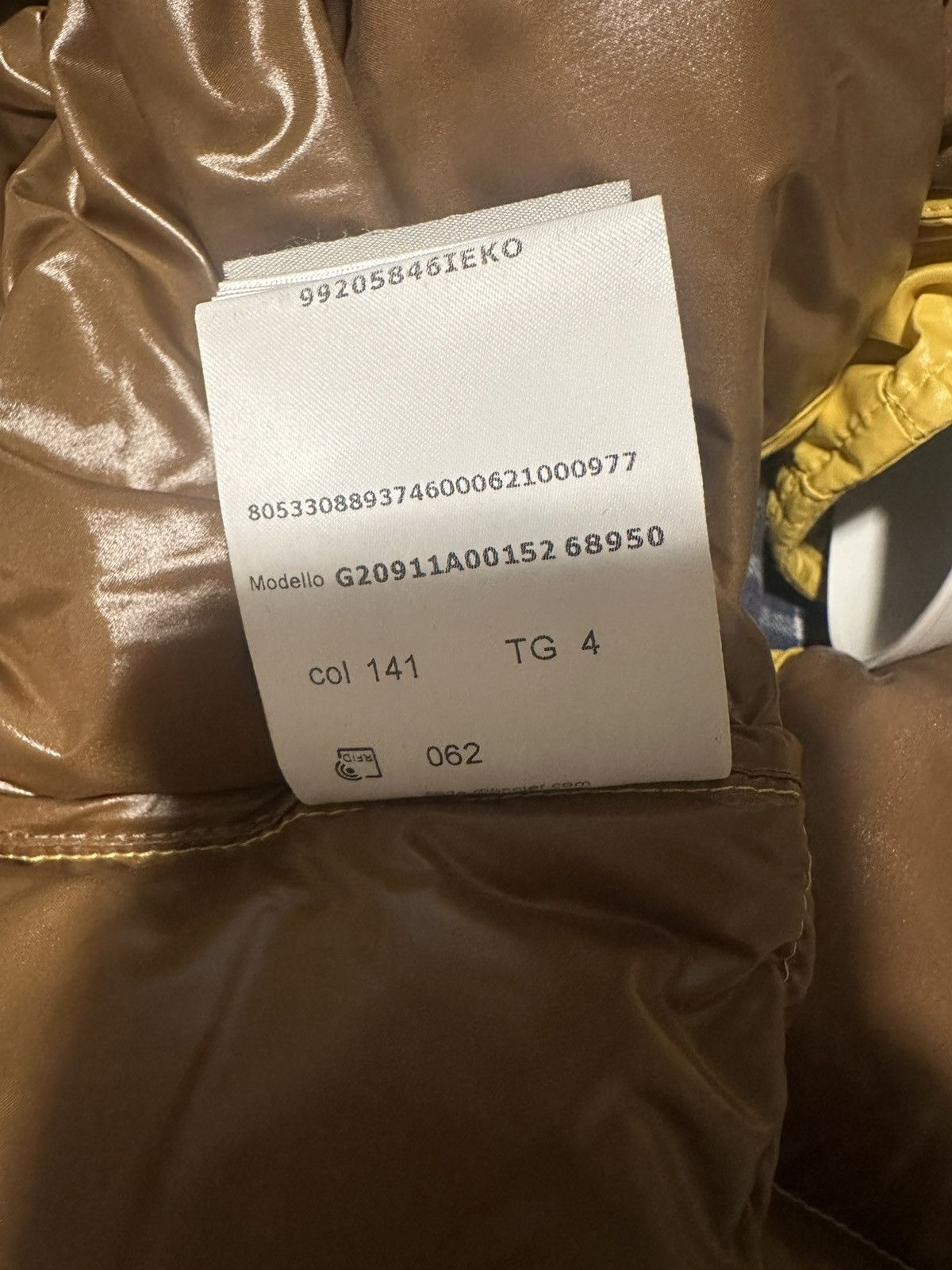 Moncler Moncler Vest w/ Hood — Quality: A Size US L / EU 52-54 / 3 - 14 Thumbnail